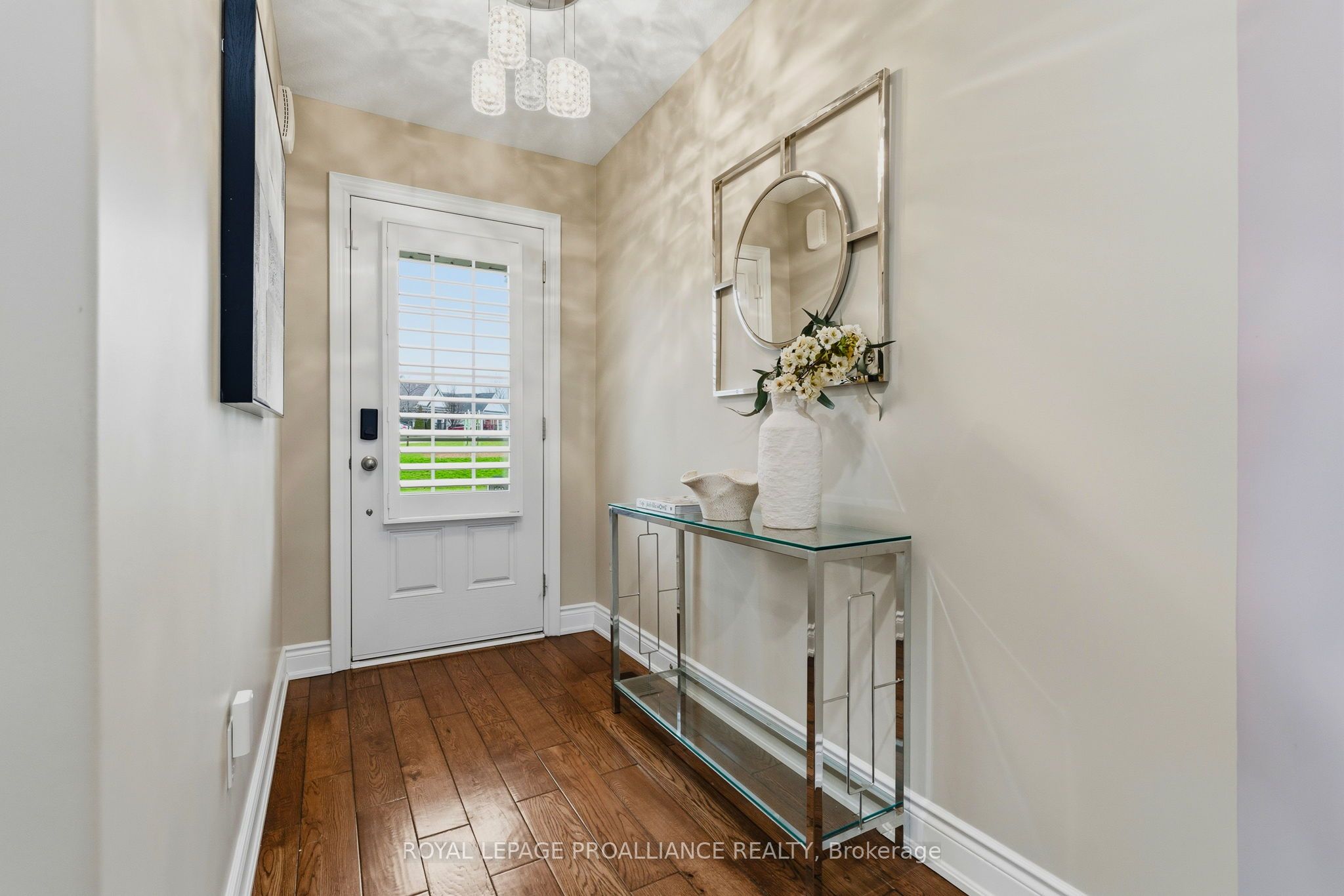 8 Bigwood Crescent, Port Hope, ON L1A 0C8 photo 4