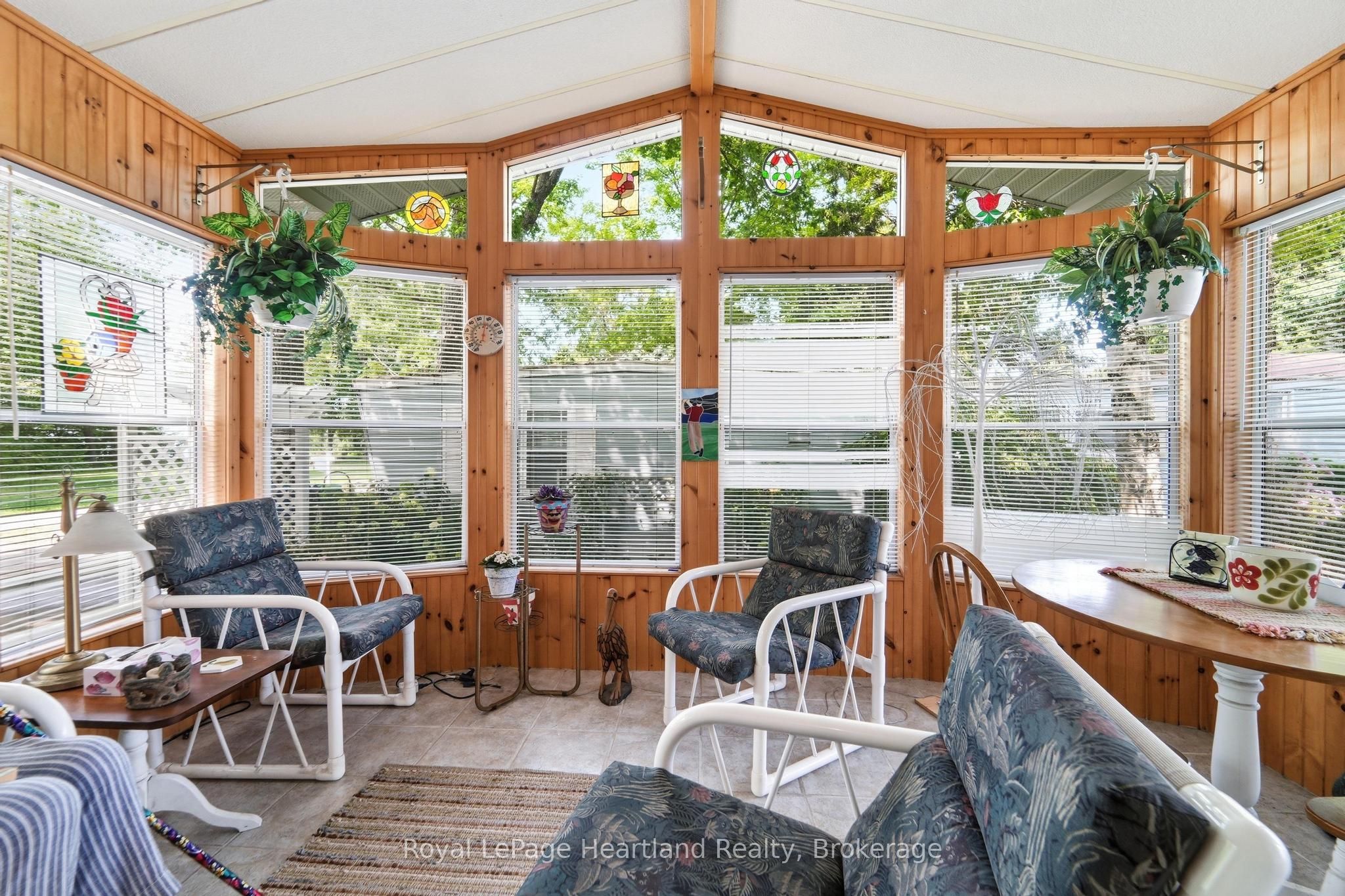28 IROQUOIS Lane, Ashfield-Colborne-Wawanosh, ON N7A 3Y2 photo 4
