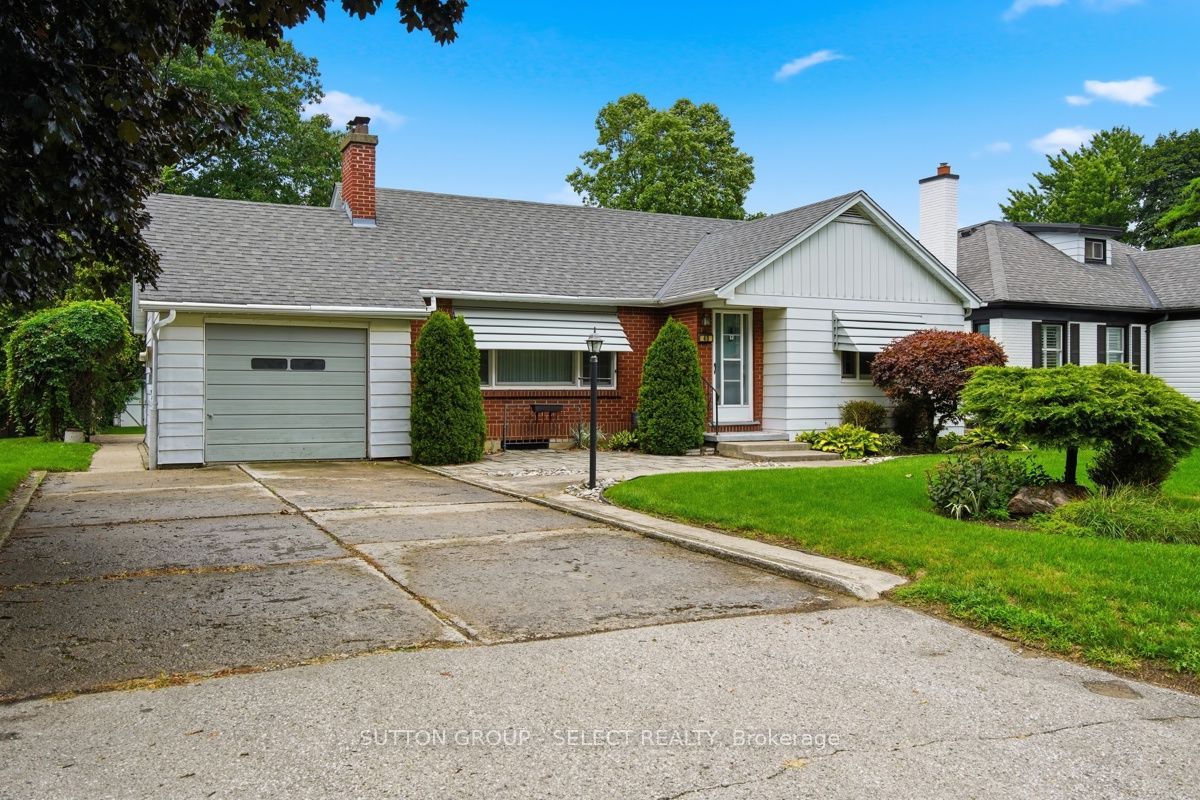 40 David Street, London South, ON N6P 1B3 photo 2