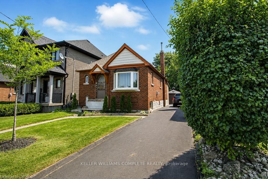 35 Barons Avenue S, Hamilton, ON L8K 2Y1 photo 2