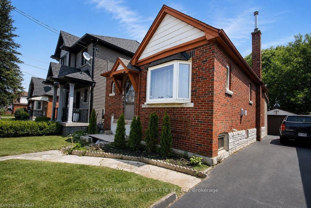 35 Barons Avenue S, Hamilton, ON L8K 2Y1 photo 4