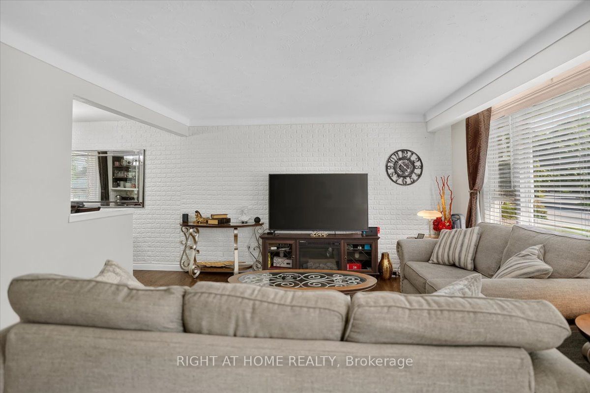 43 Monarch Park Drive, St. Catharines, ON L2M 3K8 photo 5
