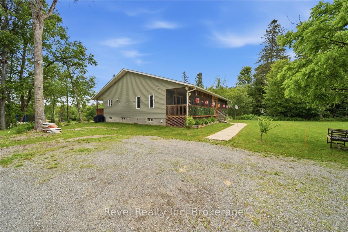 1100 Morning Glory Drive, Highlands East, ON K0M 1R0 photo 5