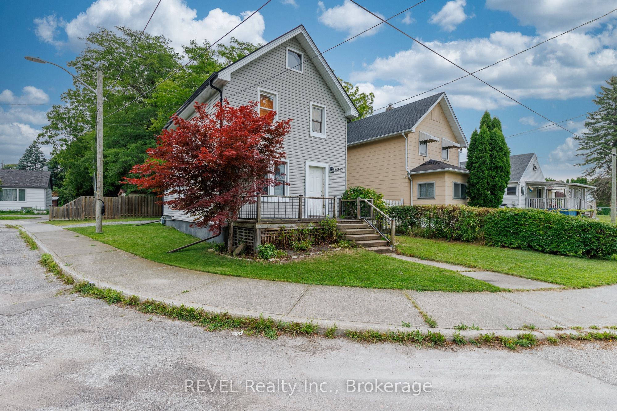 4317 Buttrey Street, Niagara Falls, ON L2E 2X1