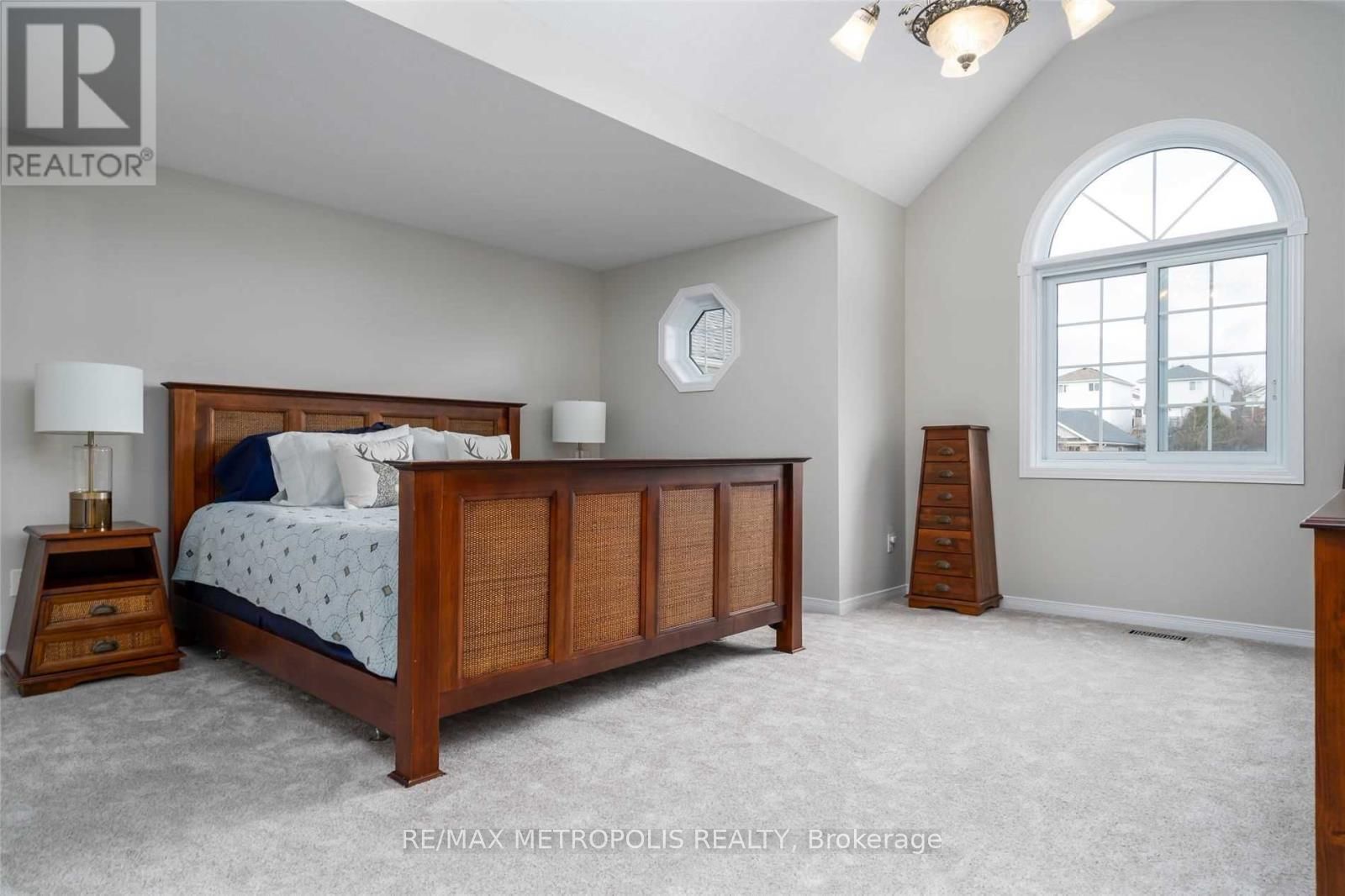 472 Hidden Creek Drive, Kitchener, ON N2N 3M1 photo 5