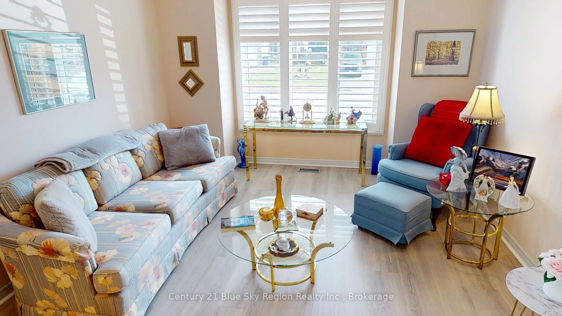 634 Tackaberry Drive, North Bay, ON P1B 9L1 photo 2