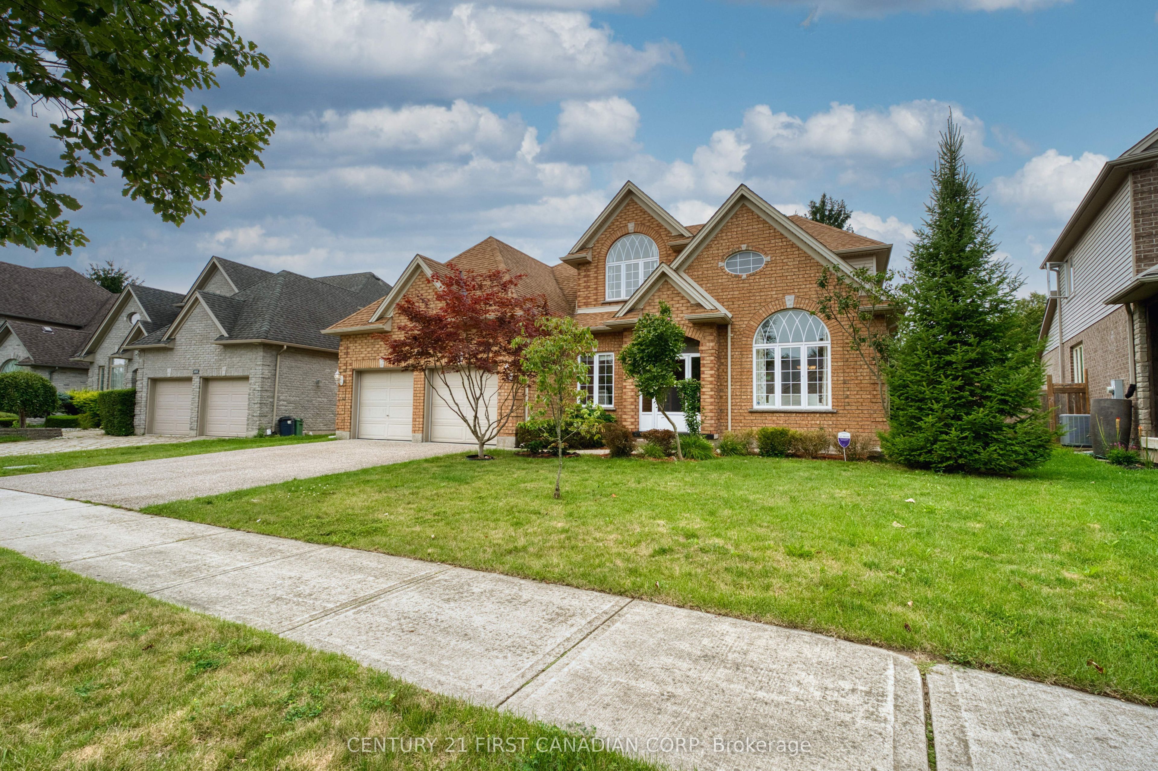 149 Skyline Avenue, London North, ON N5X 0A3 photo 2