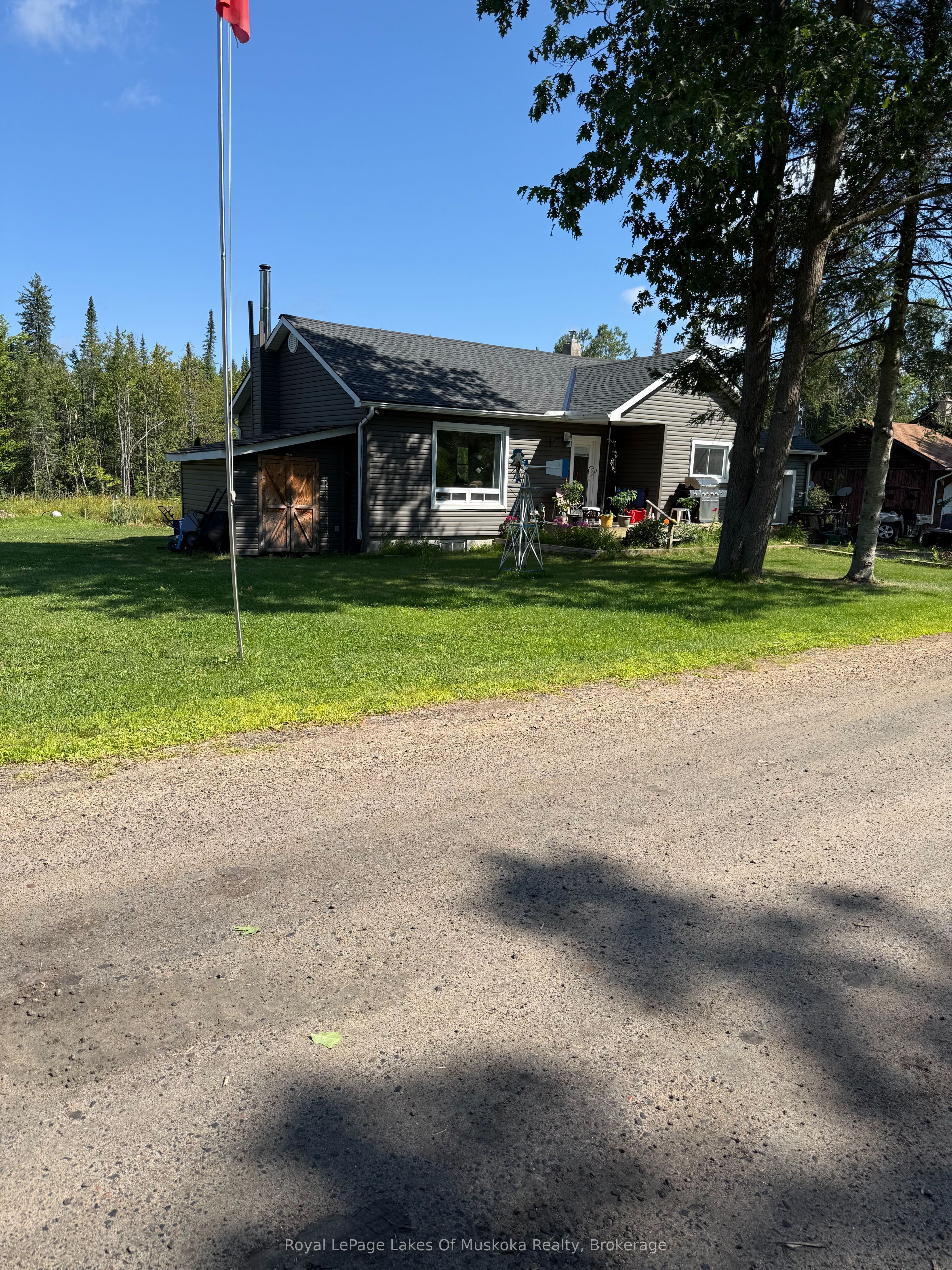 1014 Ben Lake Road East Road, Gravenhurst, ON P1P 1R3 photo 2