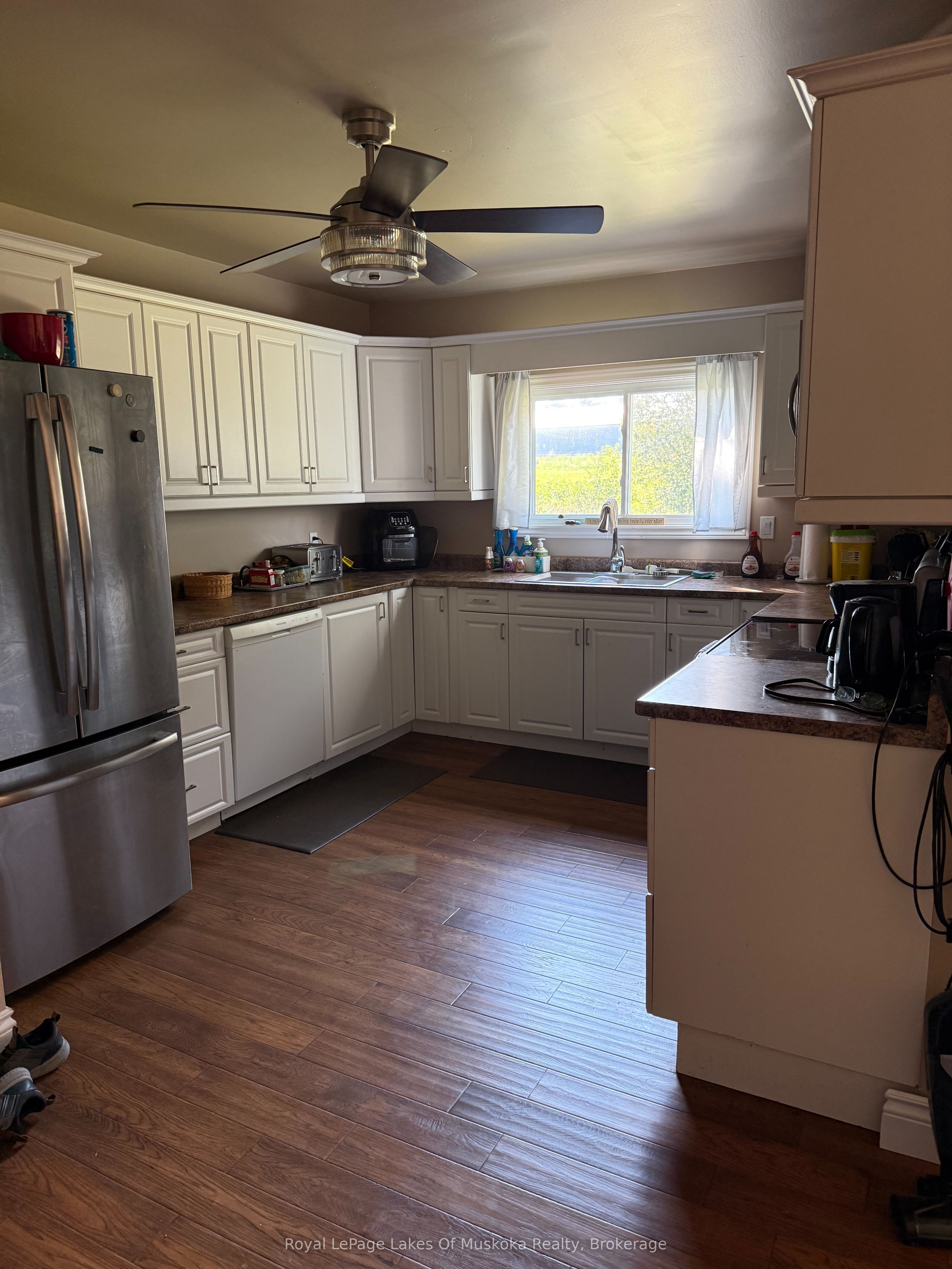 1014 Ben Lake Road East Road, Gravenhurst, ON P1P 1R3 photo 4