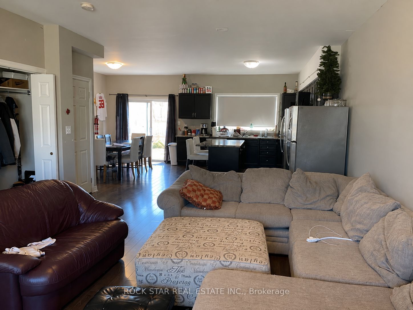20B CHESTNUT Street E, St. Catharines, ON L2T 1G7 photo 4