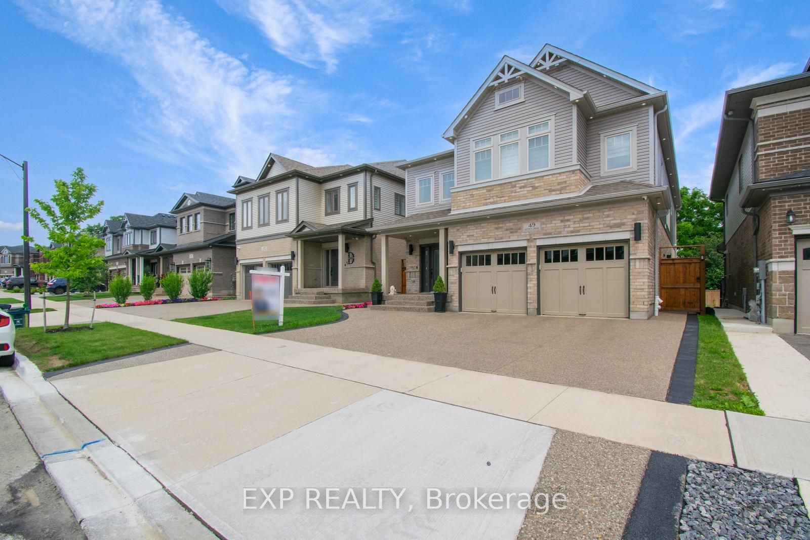 49 Scots Pine Trail, Kitchener, ON N2R 0N6 photo 3