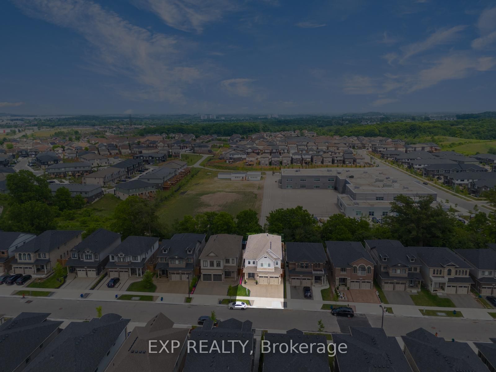 49 Scots Pine Trail, Kitchener, ON N2R 0N6 photo 4