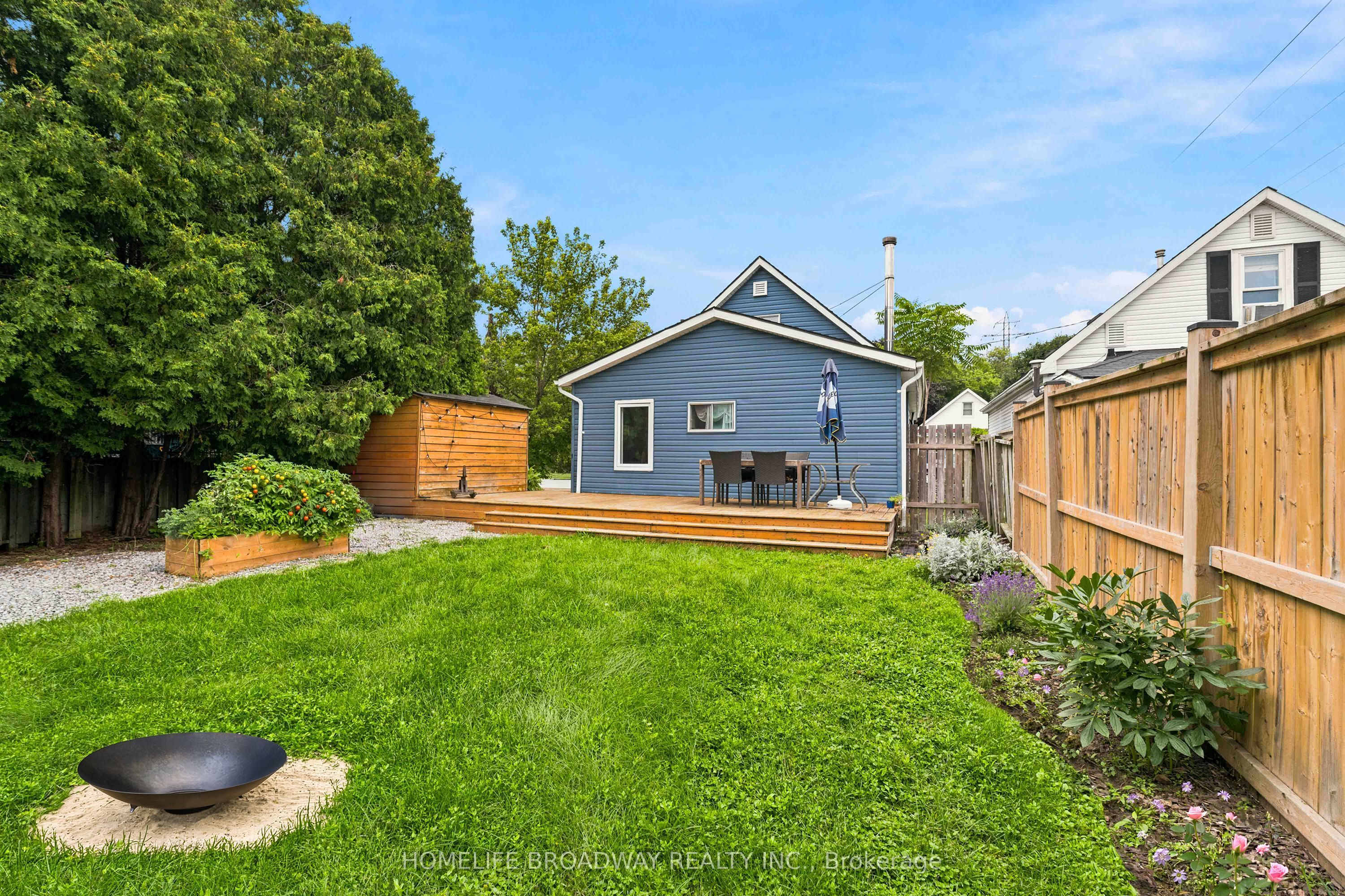 255 Robinson Street N, Grimsby, ON L3M 3E2 photo 5