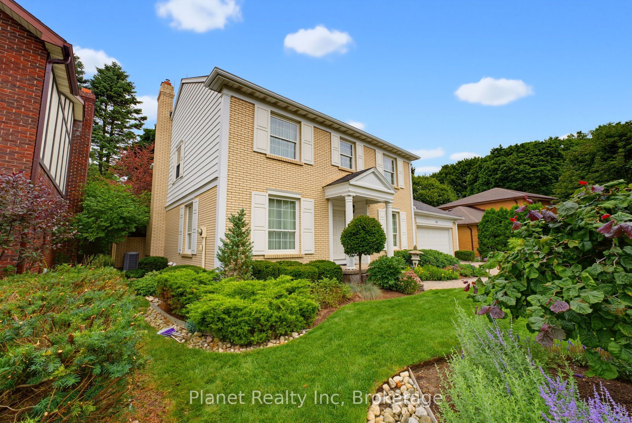 106 Thorndale Place, Waterloo, ON N2L 5Y8 photo 5