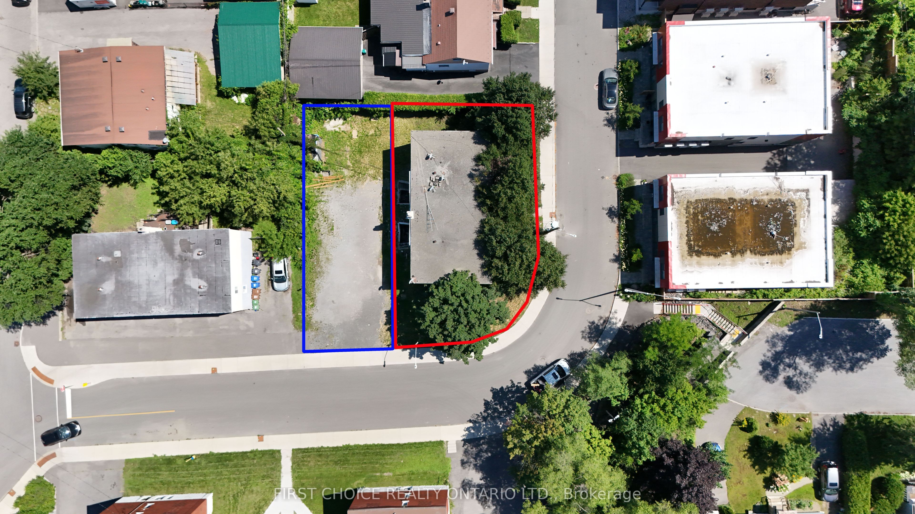 255 St Denis Street, Vanier and Kingsview Park, ON K1L 5J6 photo 3