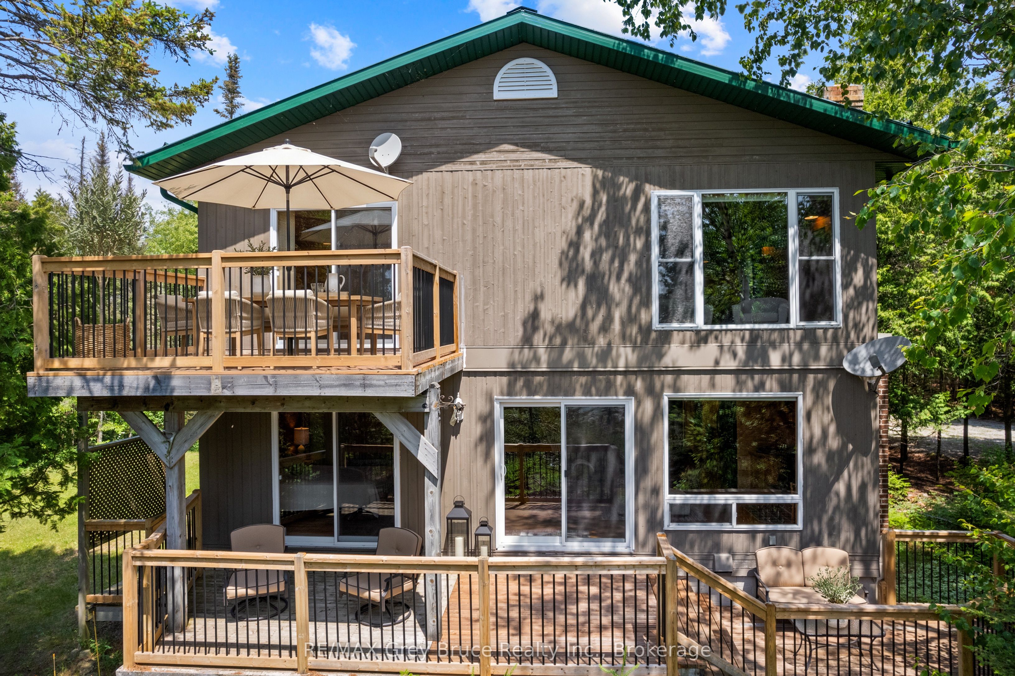 1132 Dorcas Bay Road, Northern Bruce Peninsula, ON N0H 2R0 photo 2