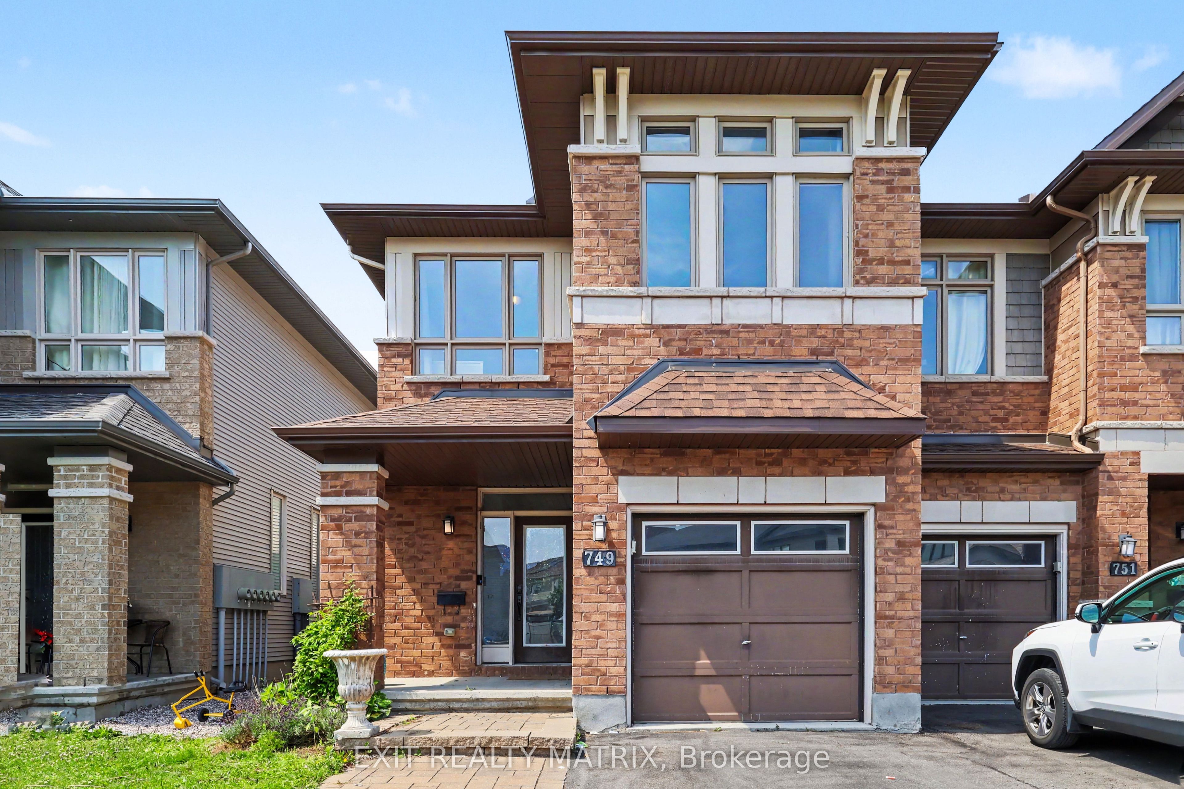 749 Morningstar Way, Orleans - Convent Glen and Area, ON K1W 0G6
