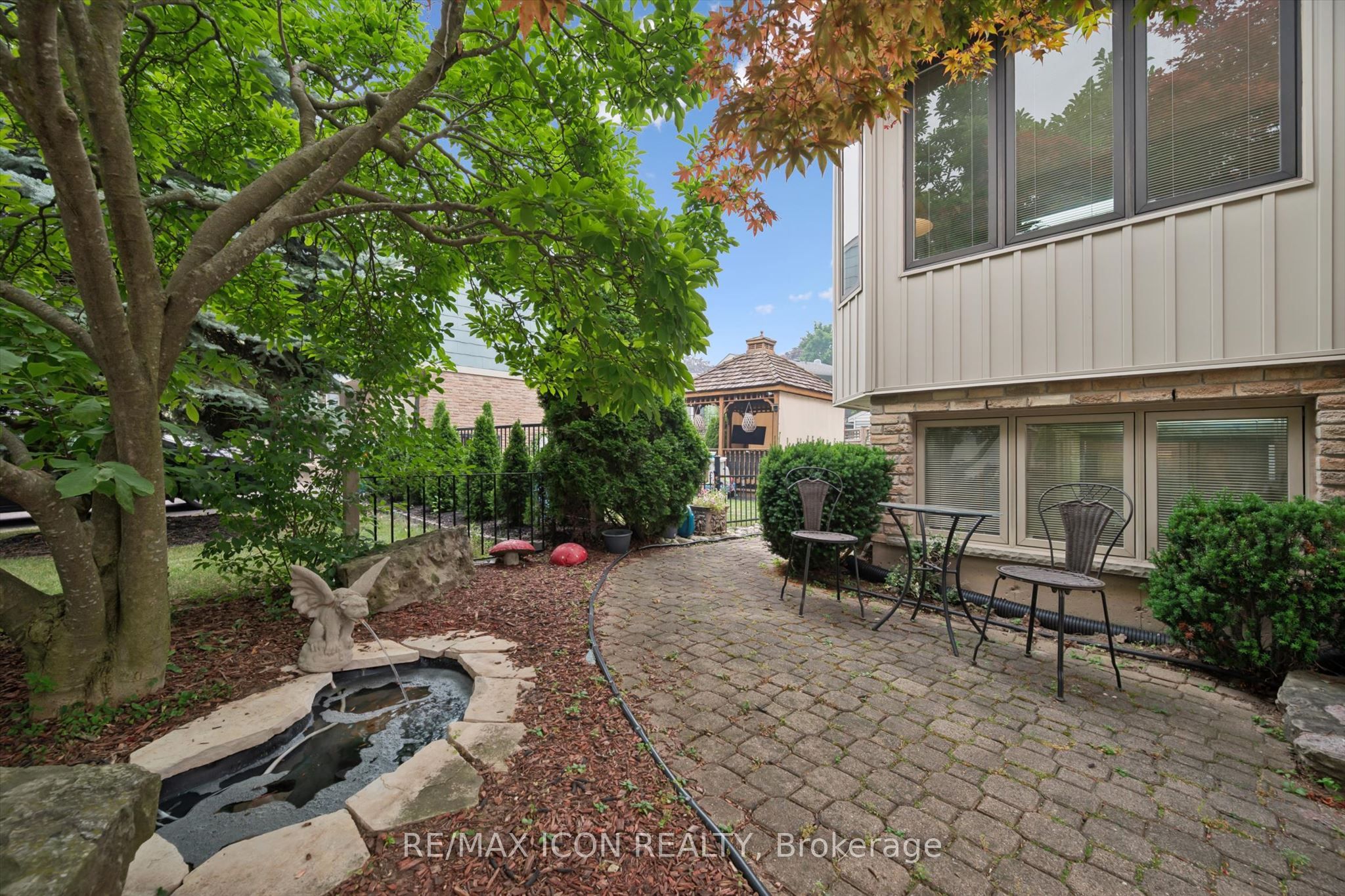 30 Shuh Avenue, Kitchener, ON N2A 2X9 photo 5