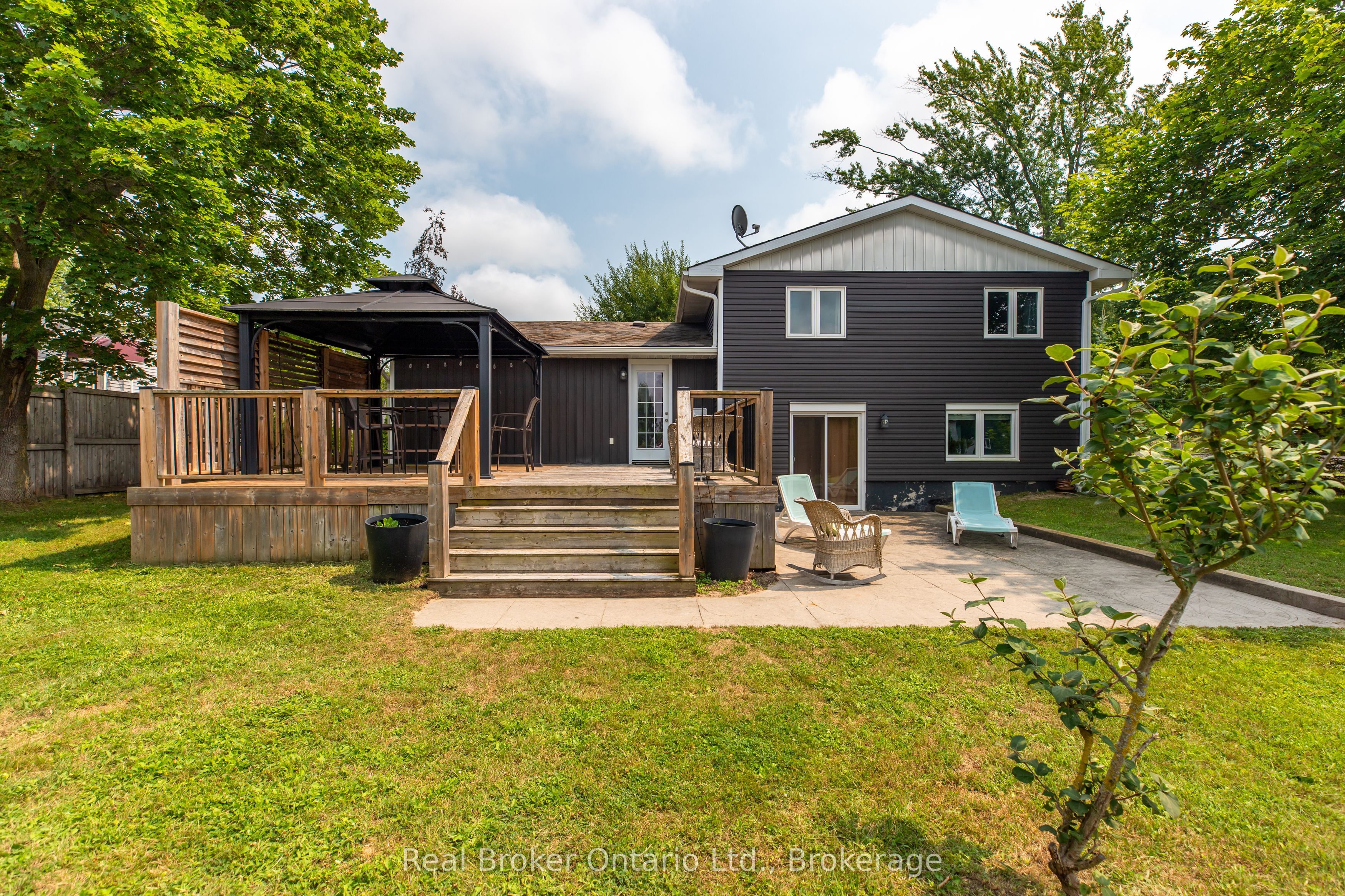 115 Carlisle Street, Saugeen Shores, ON N0H 2L0 photo 3
