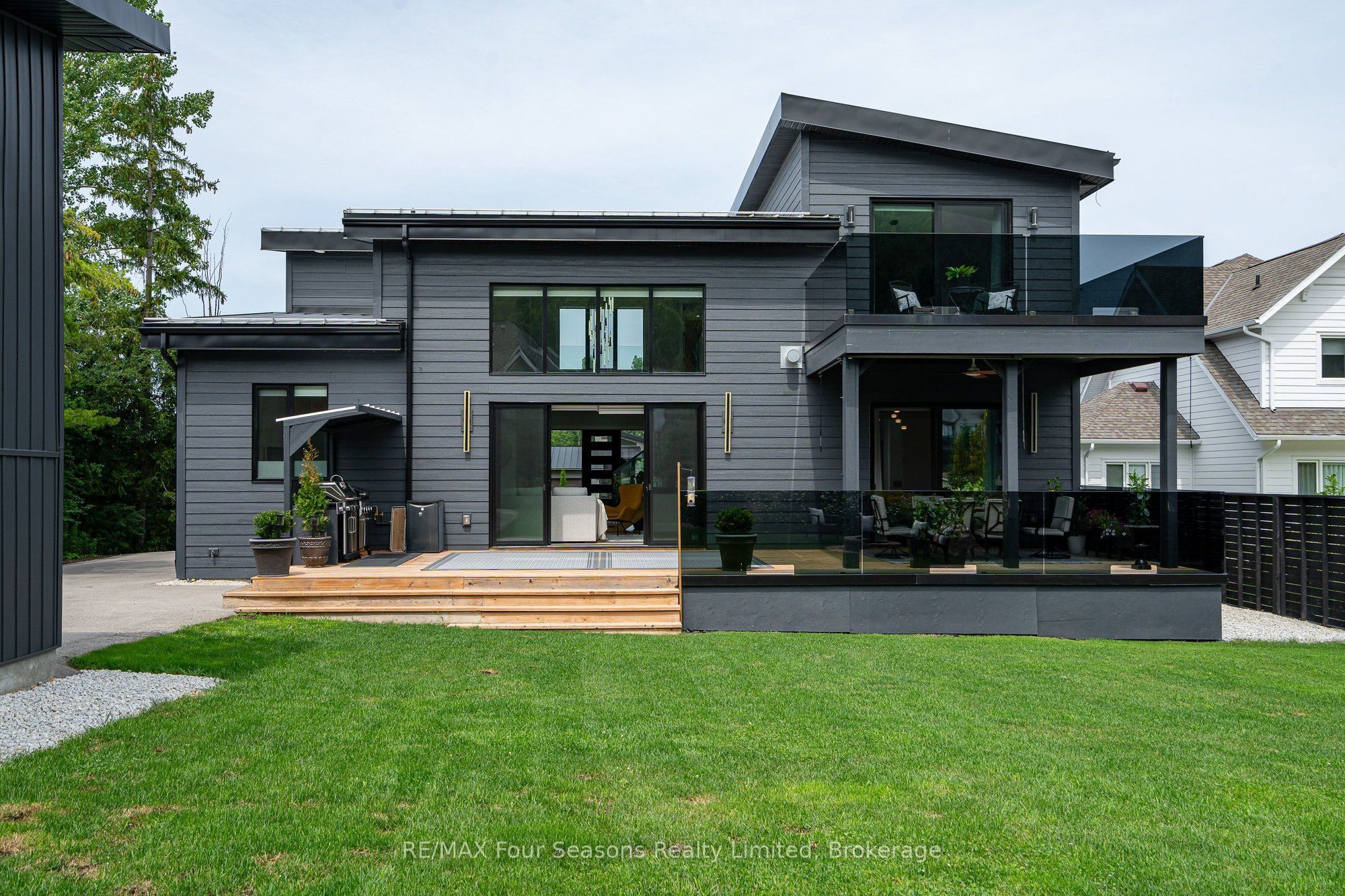118 Barton Boulevard, Blue Mountains, ON N0H 1J0 photo 3