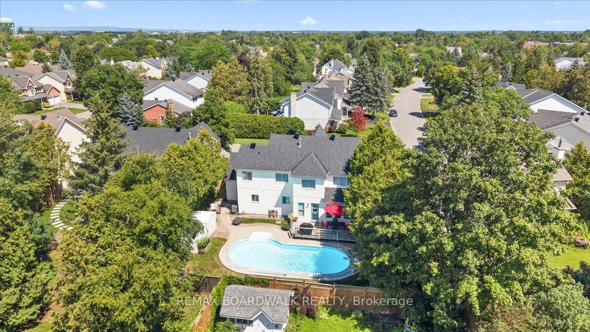 17 Shipley Crescent, Stittsville - Munster - Richmond, ON K2S 1R2 photo 3