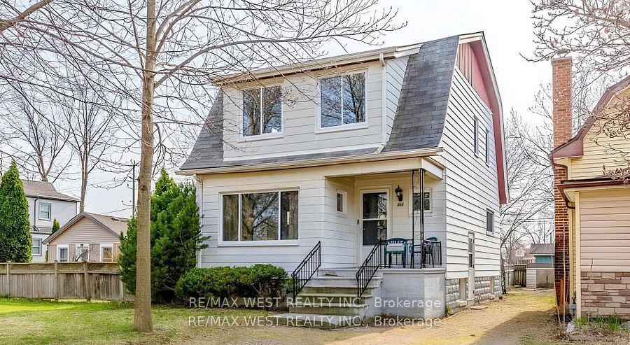 959 Westminster Boulevard, Windsor, ON N8S 2C2