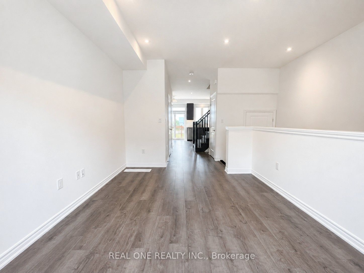 61 Soho Street 31, Hamilton, ON L8J 0M6 photo 5