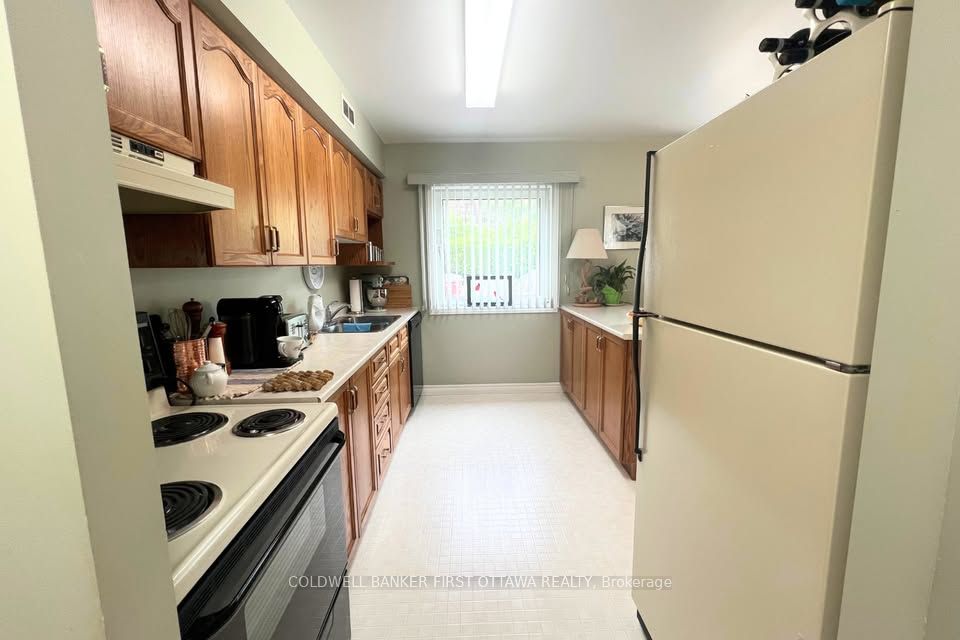 2 Rideau Street 2, Westport, ON K0G 1X0 photo 3