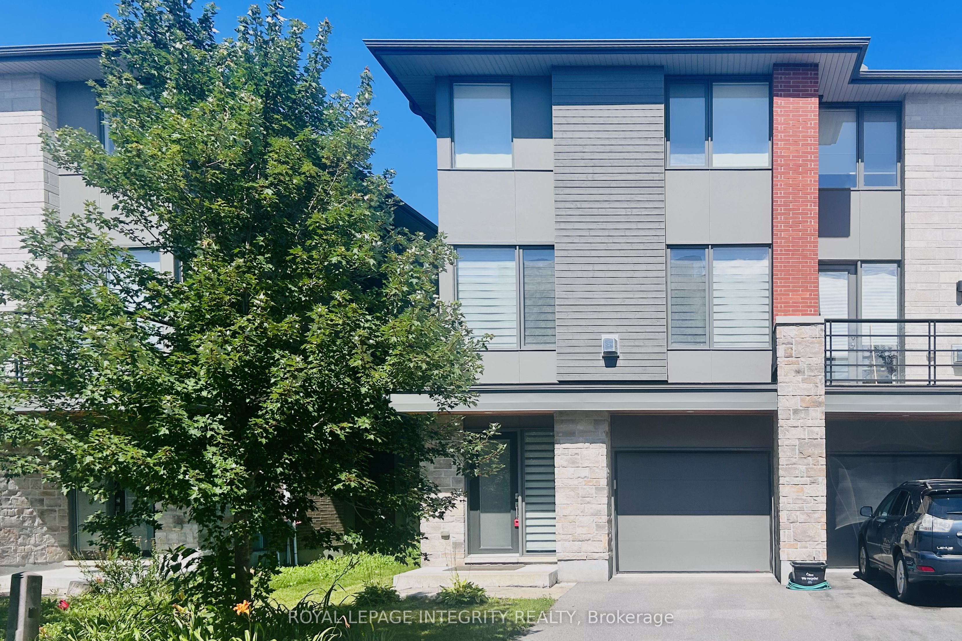 147 Boundstone Way, Kanata, ON K2T 0M4