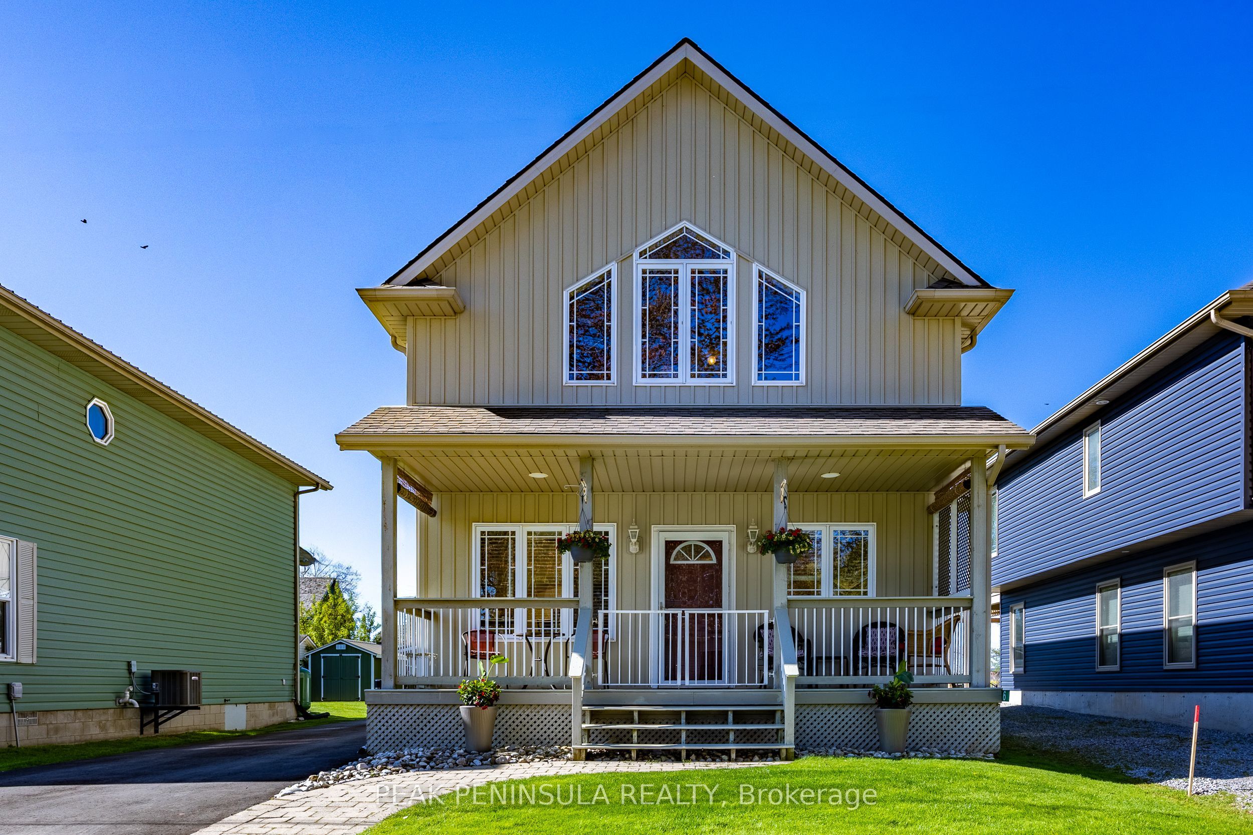 6 Reserve Street, Norfolk, ON N0E 1T0