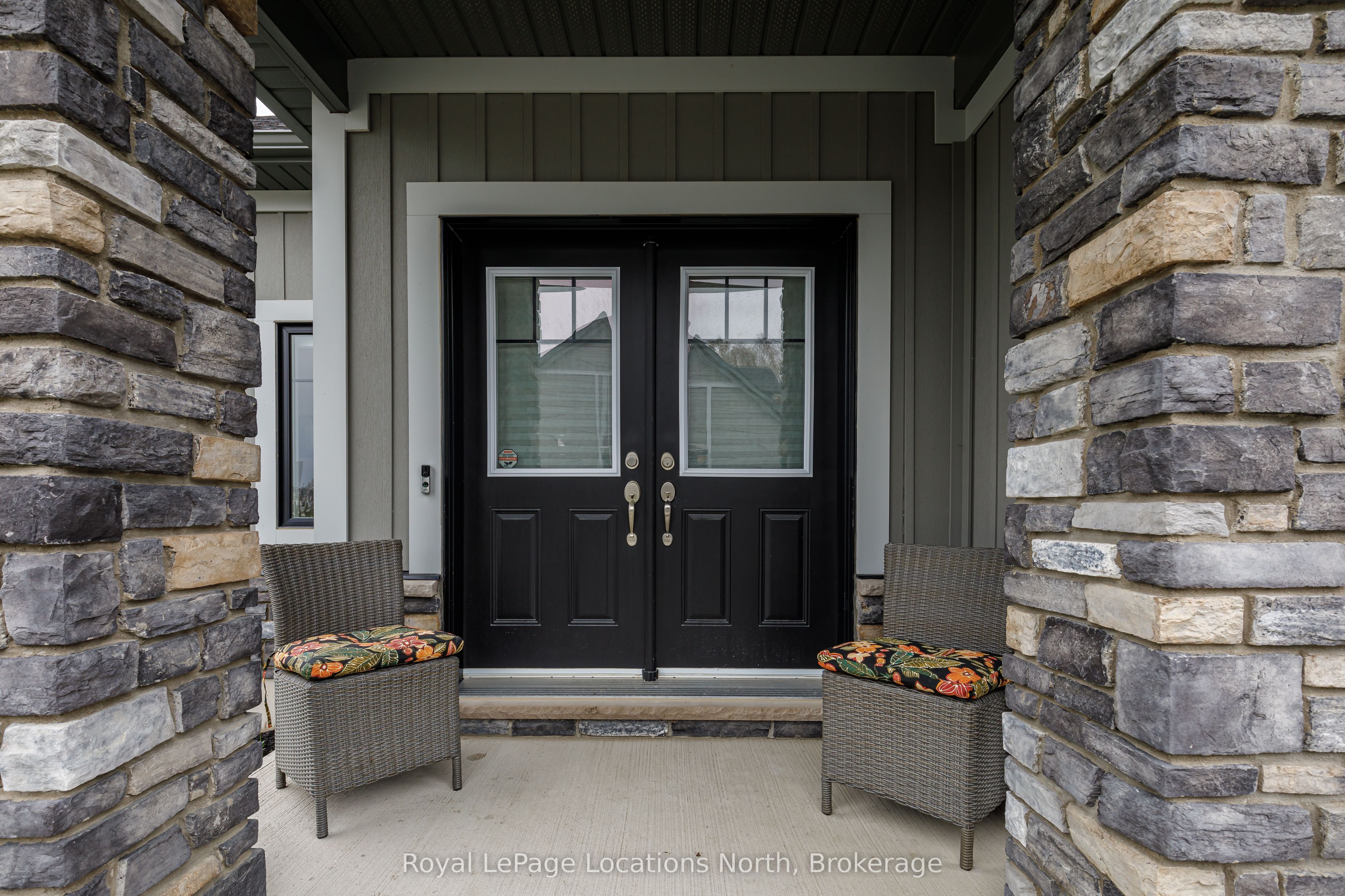 121 Beacon Drive, Blue Mountains, ON N0H 2P0 photo 3