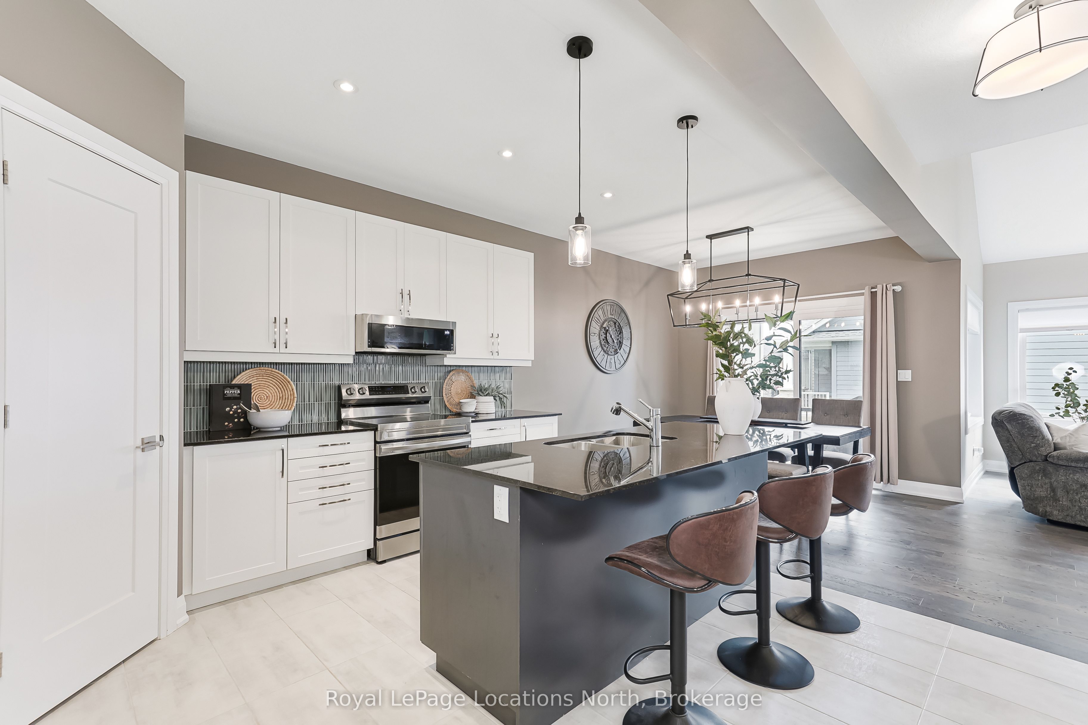 121 Beacon Drive, Blue Mountains, ON N0H 2P0 photo 5