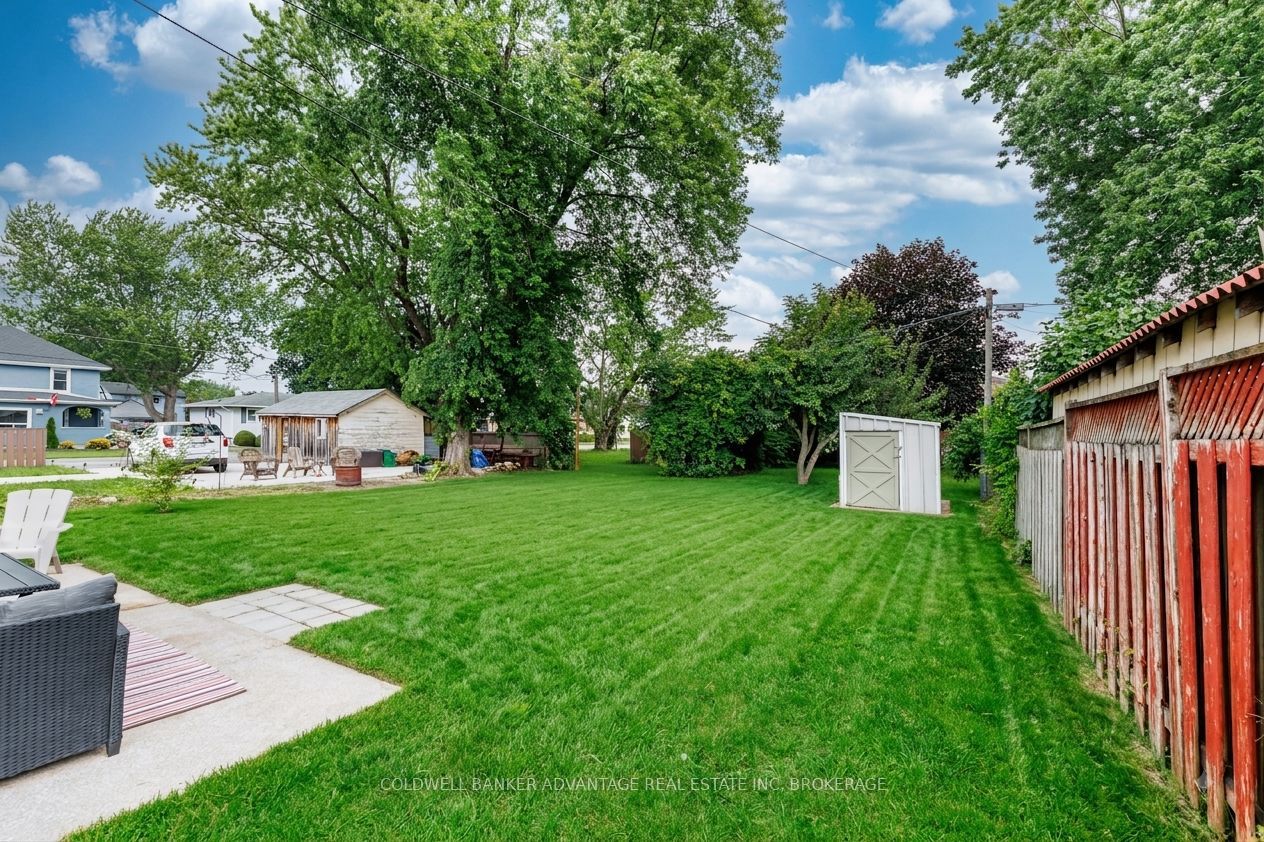 205 Borden Avenue, Port Colborne, ON L3K 3Z9 photo 4