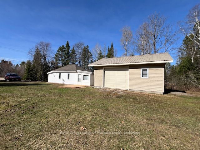 75 Park Street, Sundridge, ON P0A 1Z0