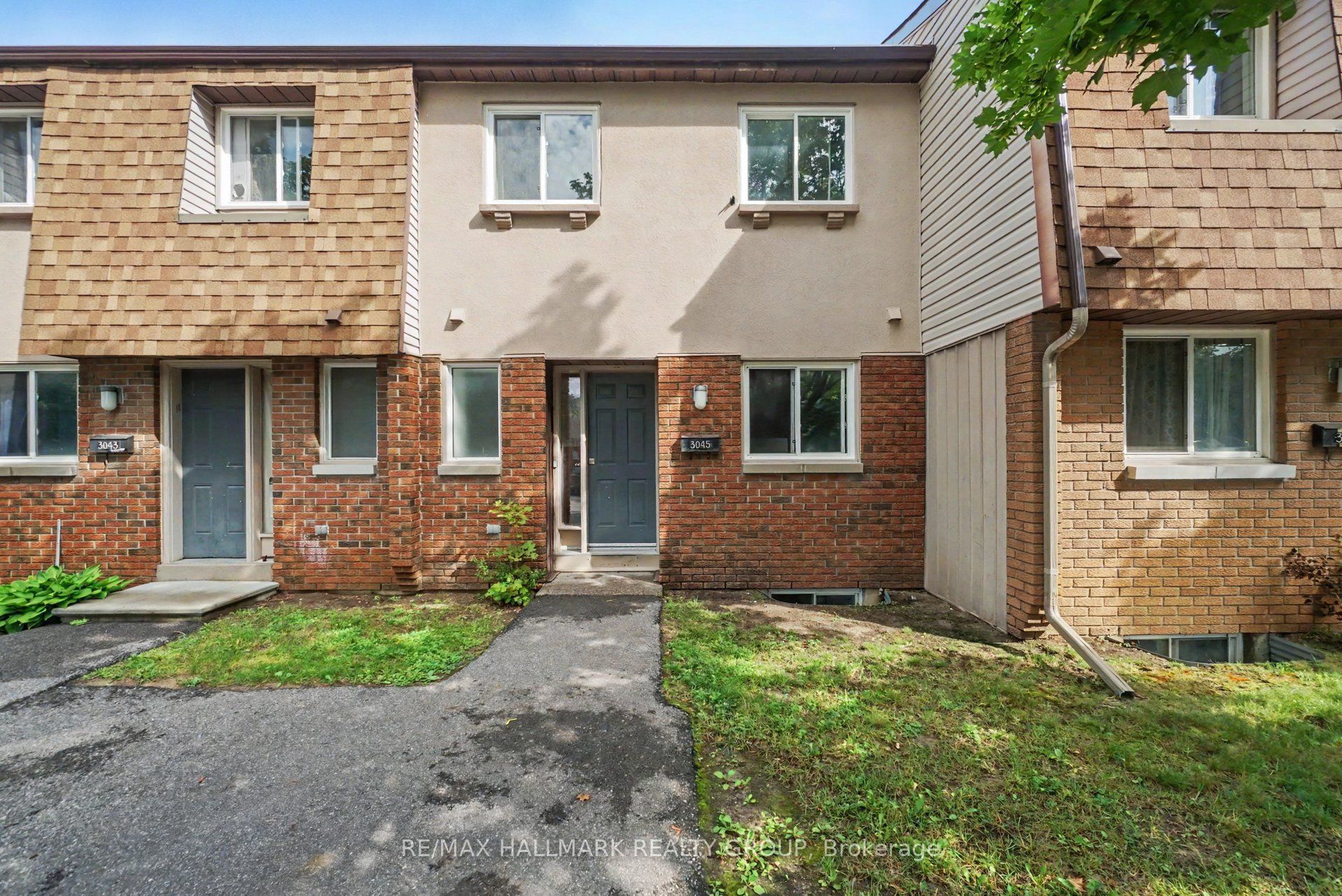 3045 Olympic Way 101, Blossom Park - Airport and Area, ON K1T 1Y5