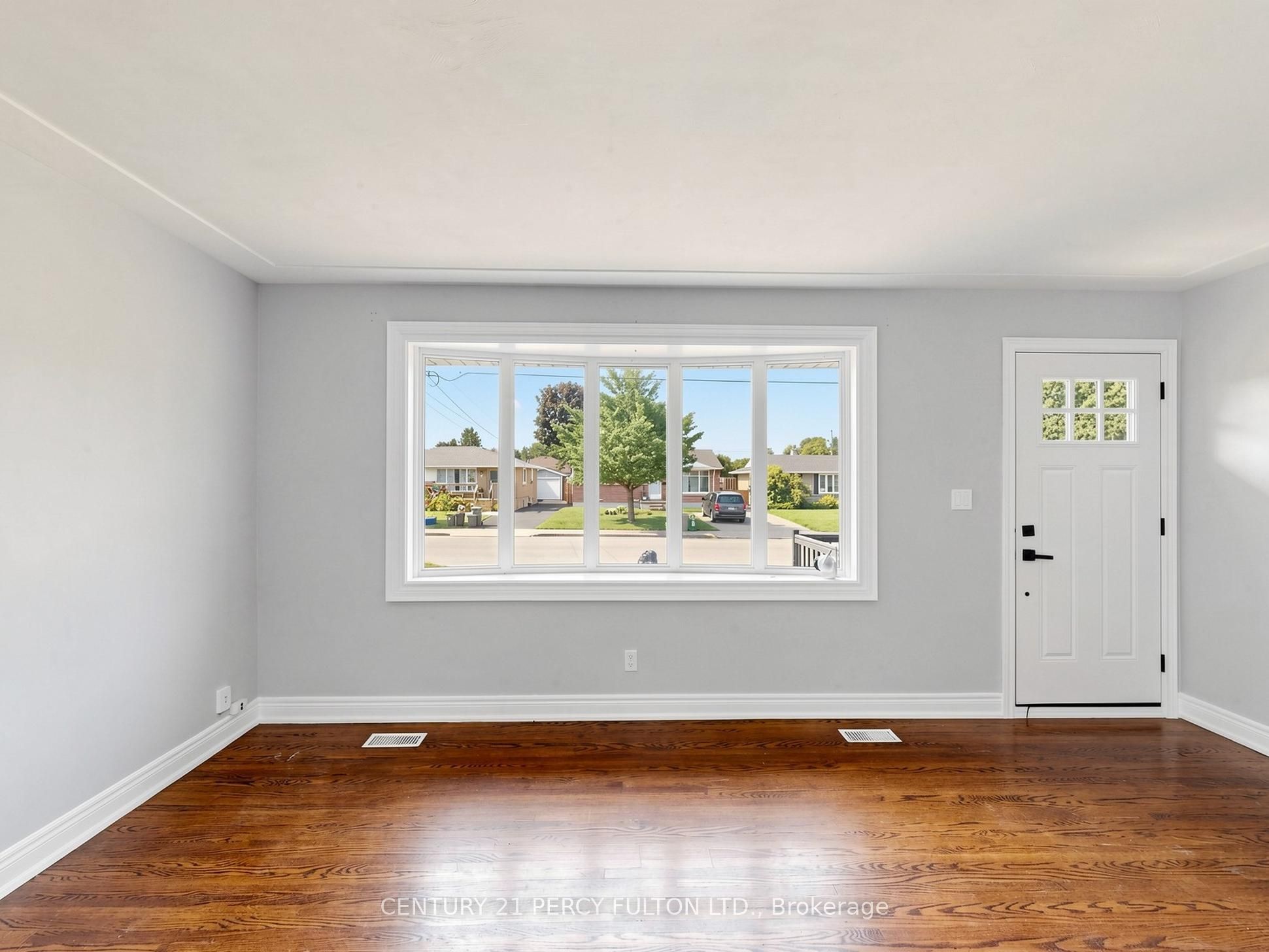 25 Kenwood Crescent, Hamilton, ON L8T 1W3 photo 5