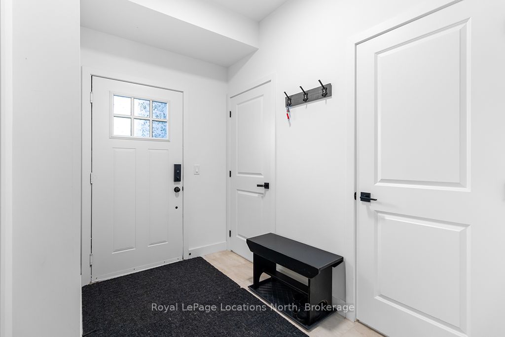 10 Beausoleil Lane 104, Blue Mountains, ON L9Y 2X5 photo 4