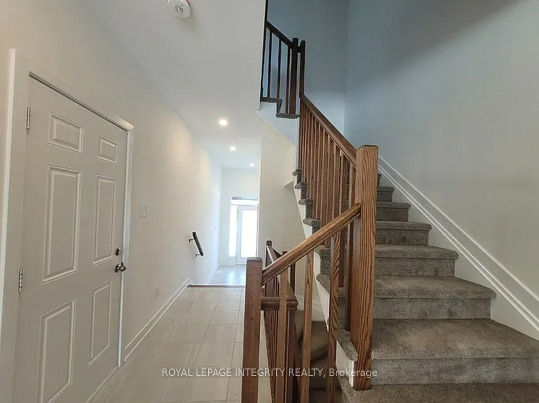 32 overberg Way, Kanata, ON K2S 2S9 photo 4