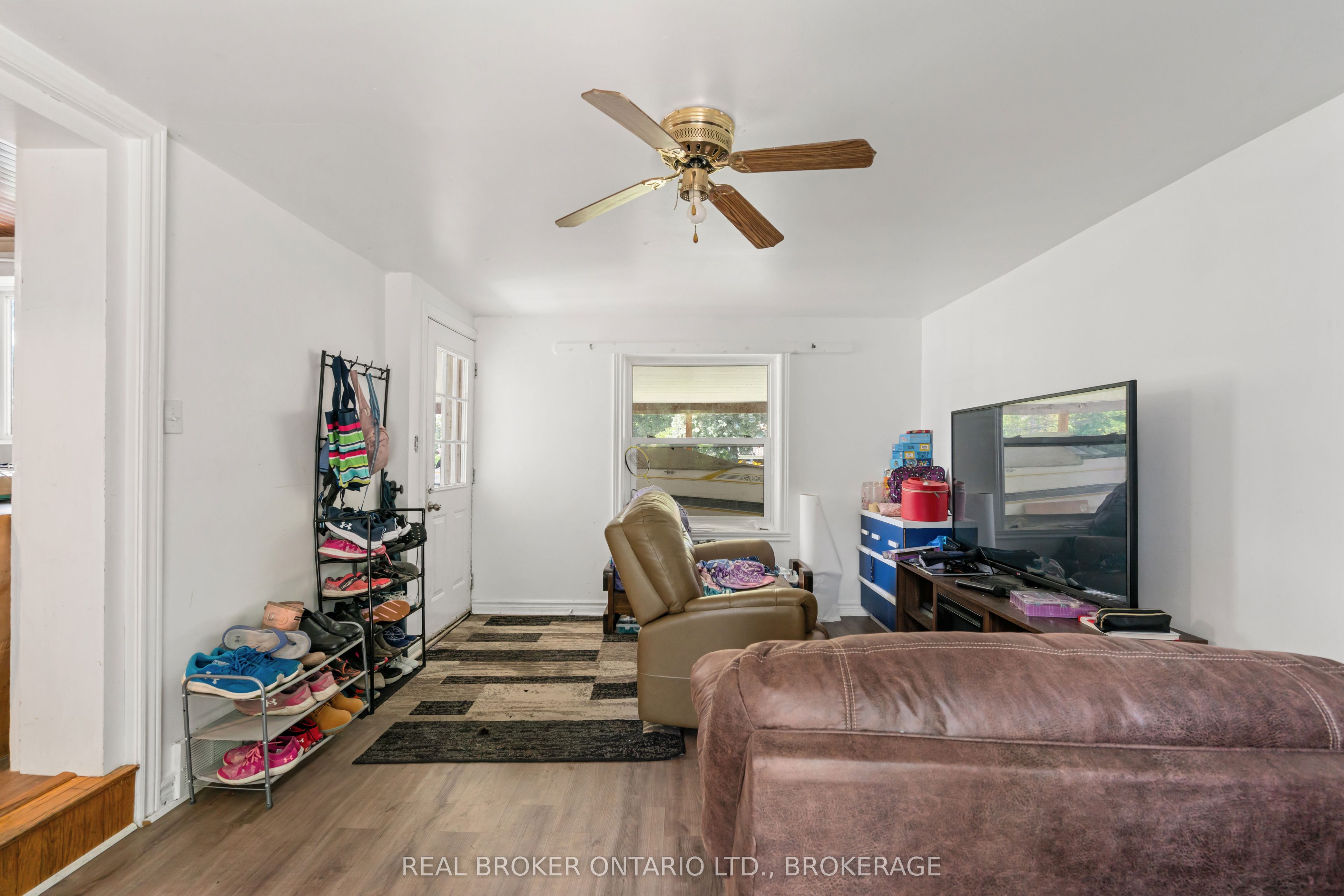 15631 Manning Road, South Stormont, ON K0C 1M0 photo 5
