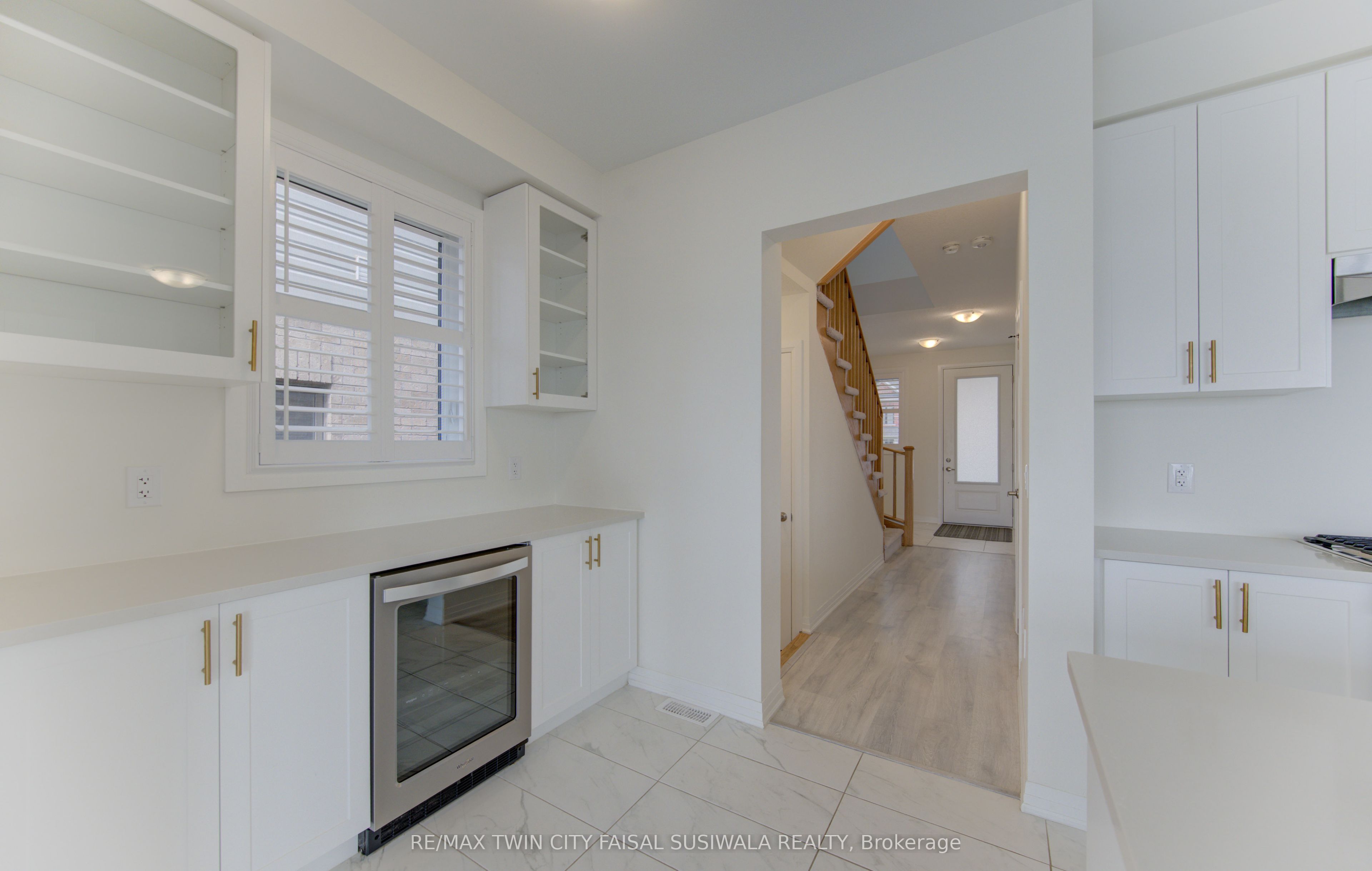 10 Mildred Gillies Street, North Dumfries, ON N0B 1E0 photo 5