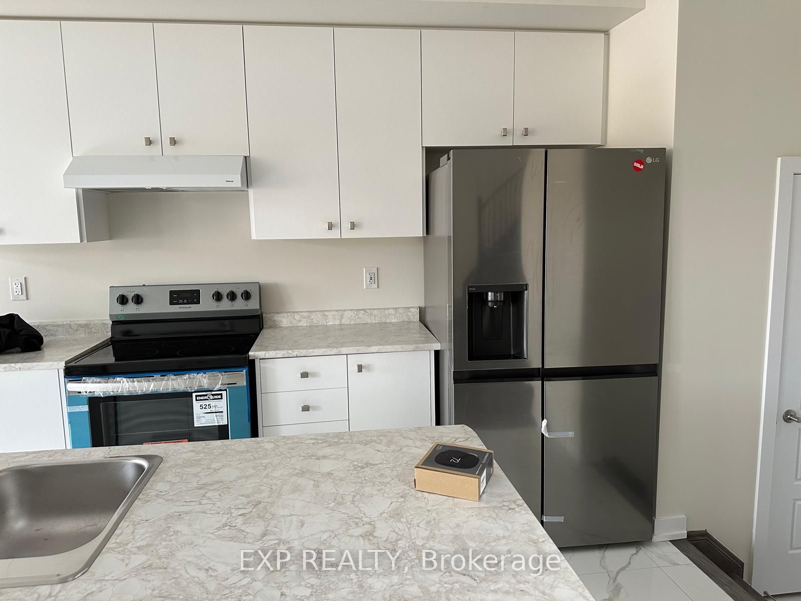 128 Lilac Circle, Haldimand, ON N3W 0H8 photo 5