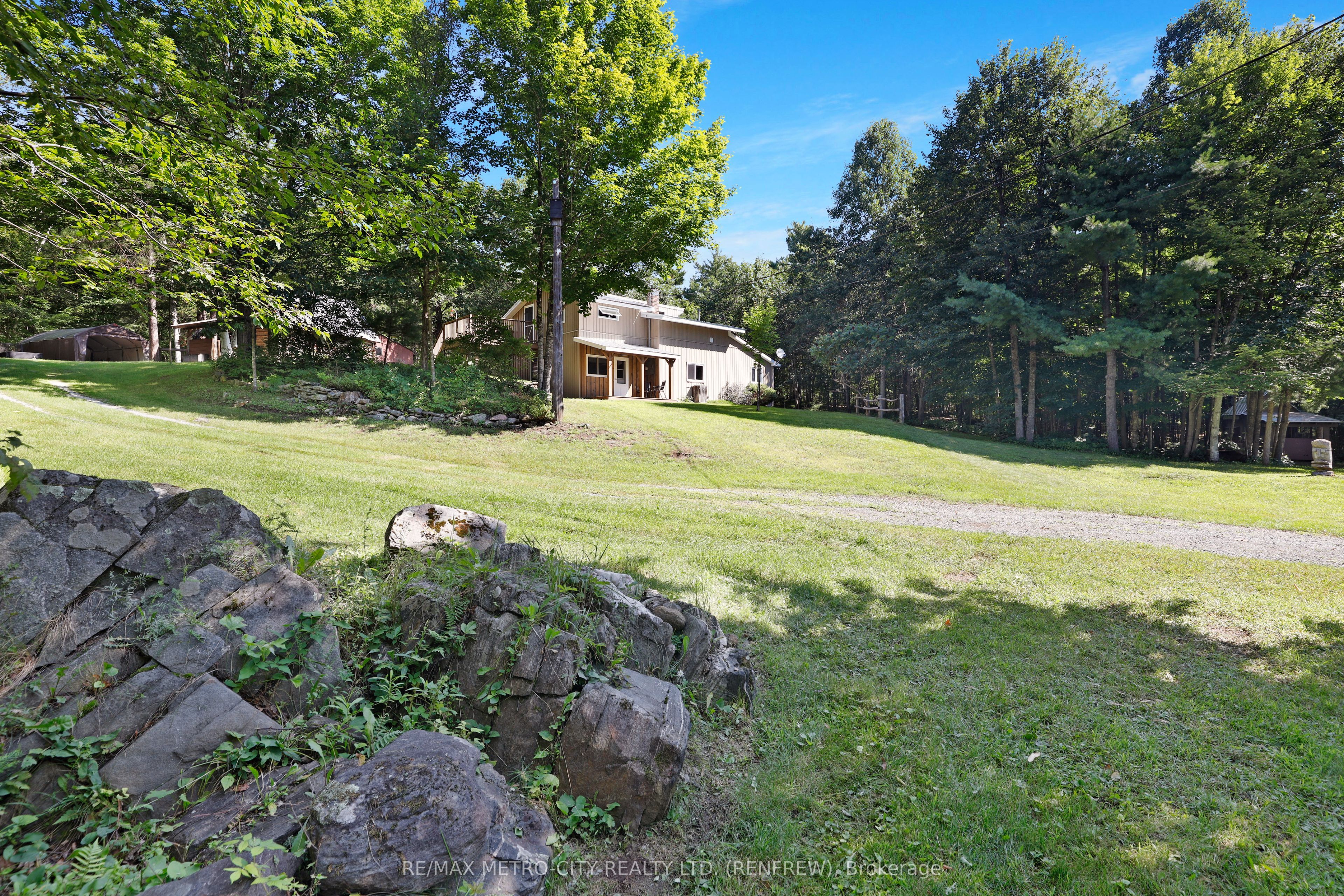 338 Brydges Road Road, Greater Madawaska, ON K0J 1G0 photo 2