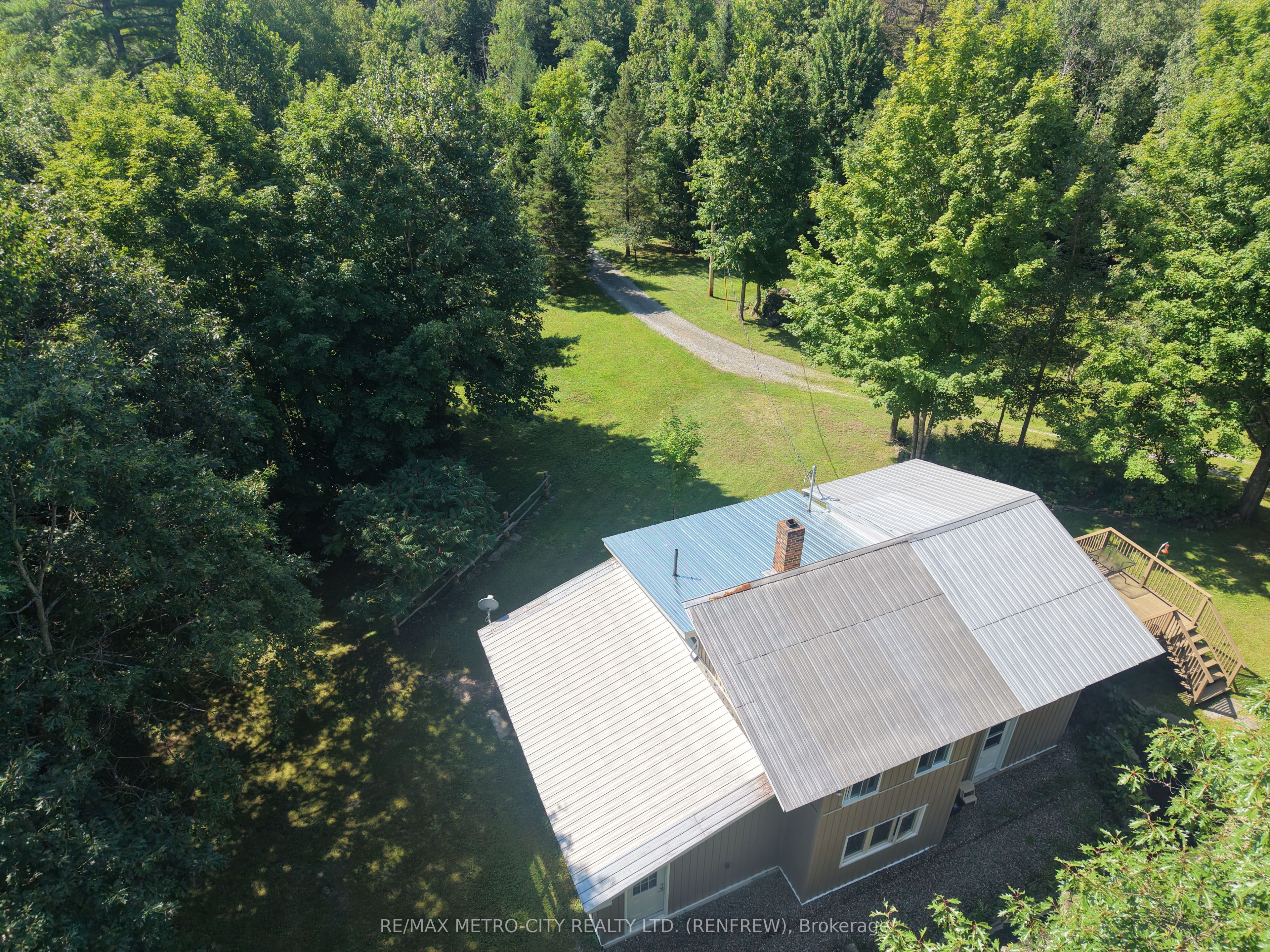 338 Brydges Road Road, Greater Madawaska, ON K0J 1G0 photo 5