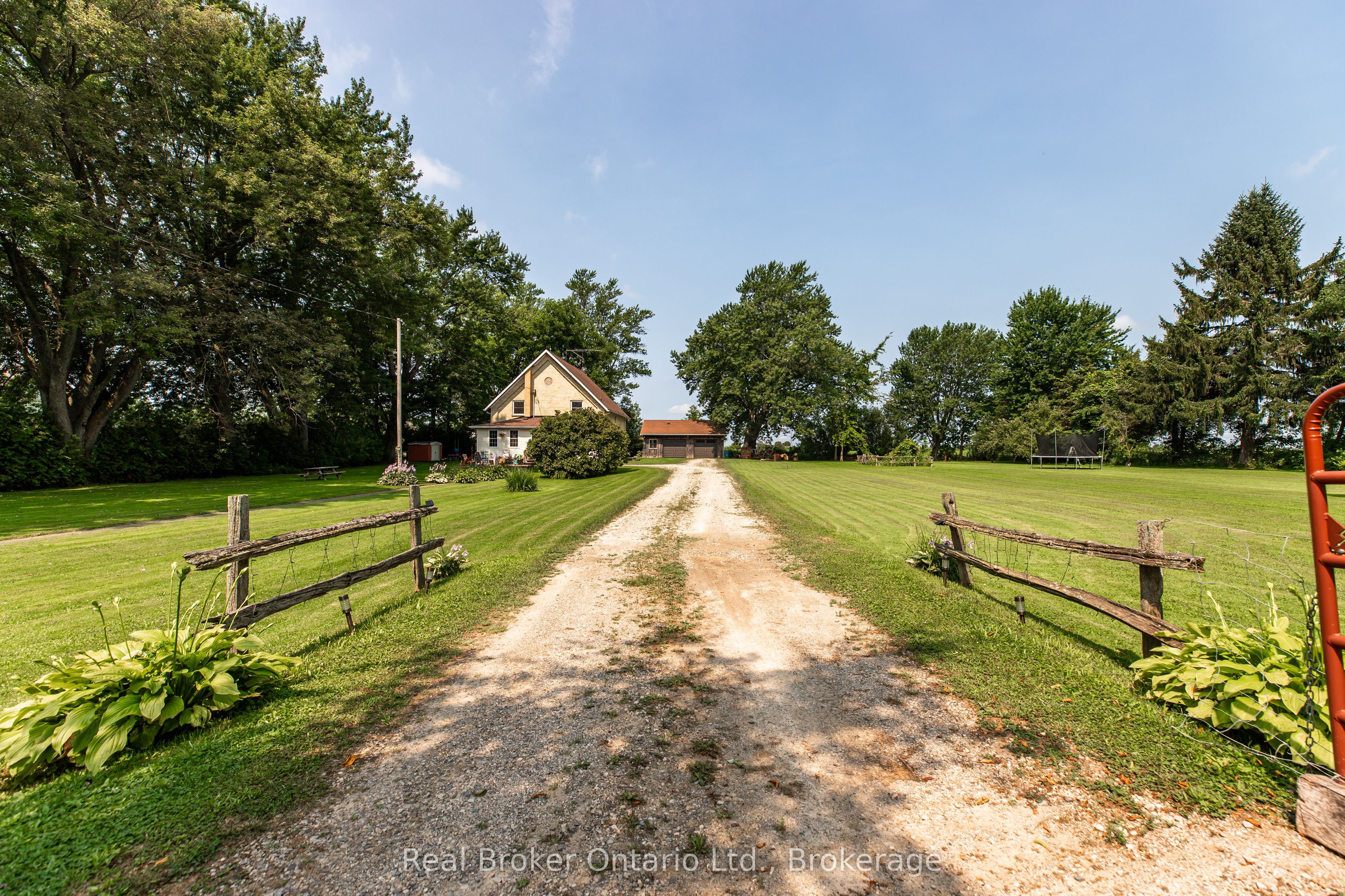 3047 Bruce 1 Road, Kincardine, ON N0G 2T0 photo 2