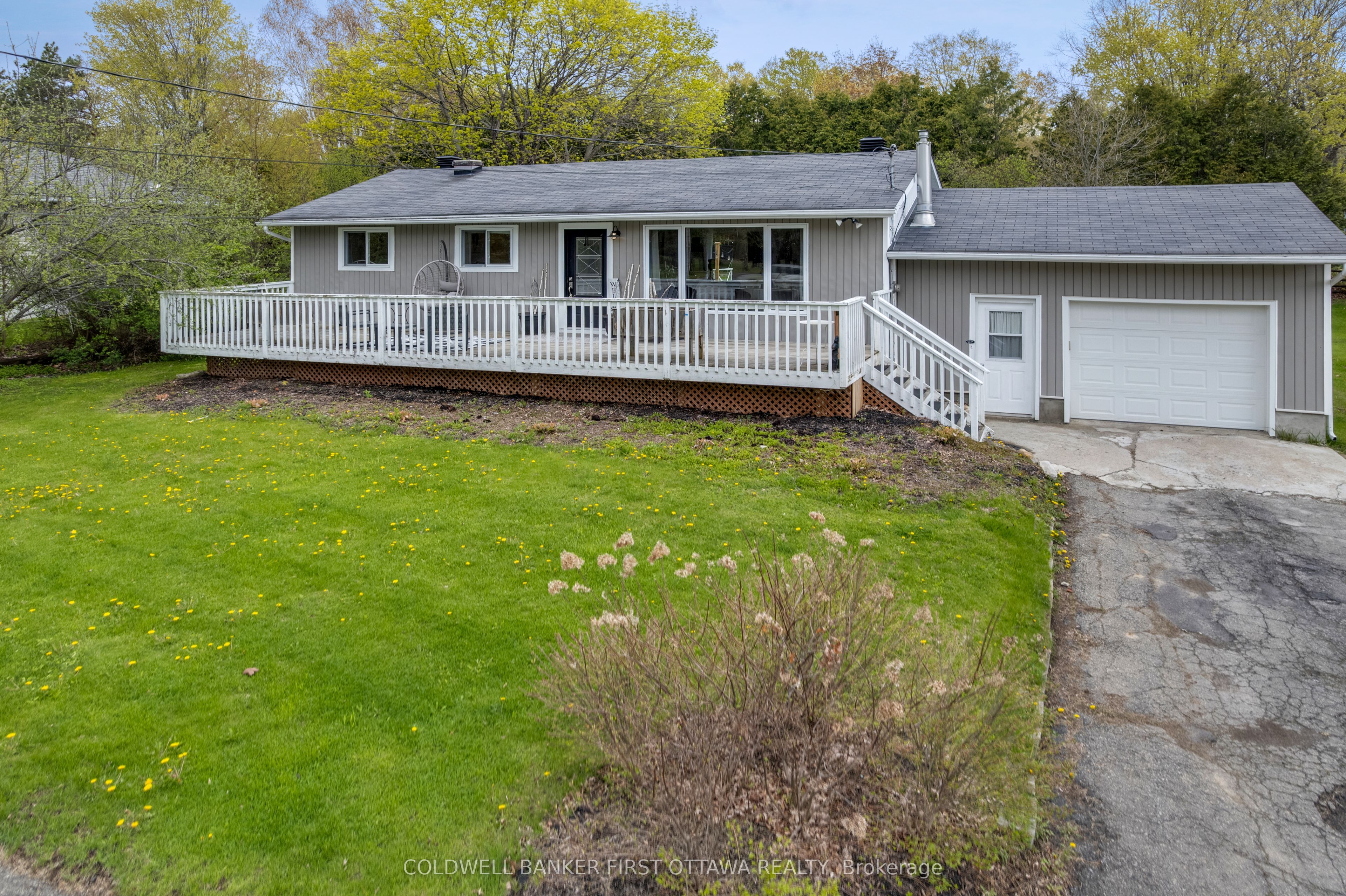 2498 Rideau Ferry Road, Drummond/North Elmsley, ON K7H 3C7 photo 3