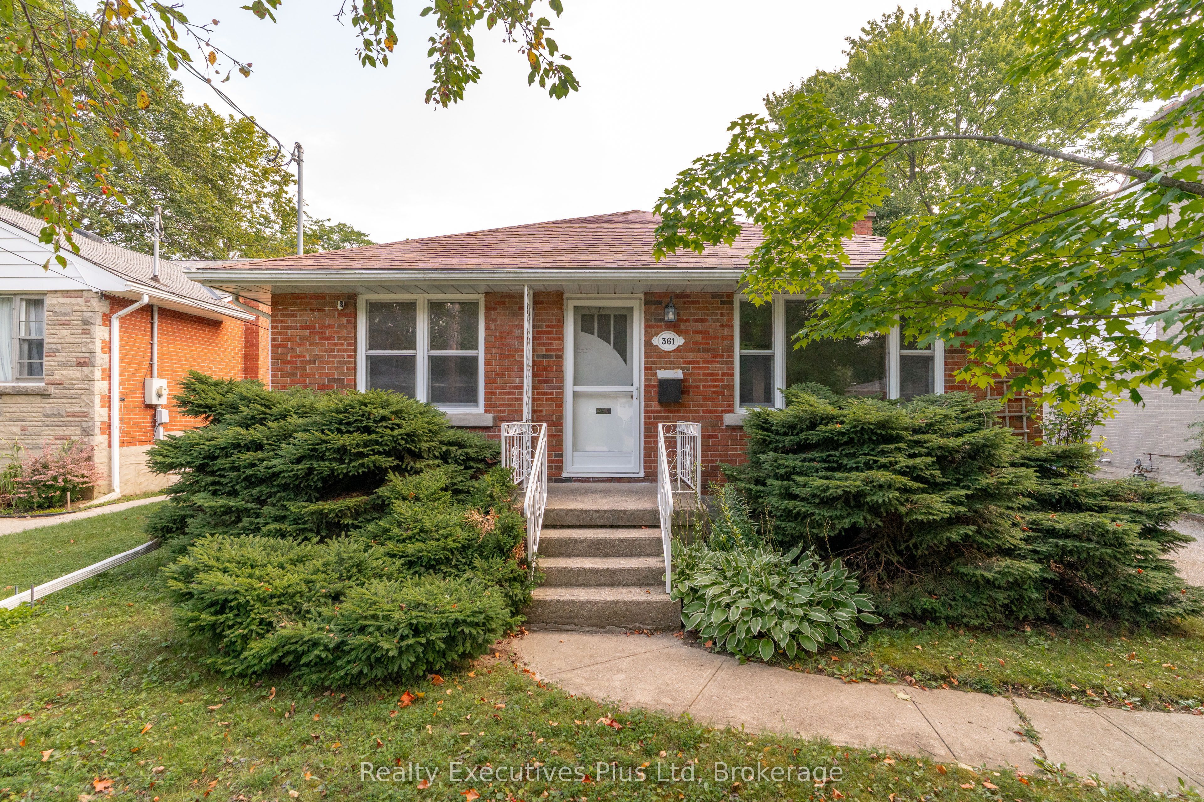 361 Metcalfe Street, Guelph, ON N1E 4Z5 photo 3
