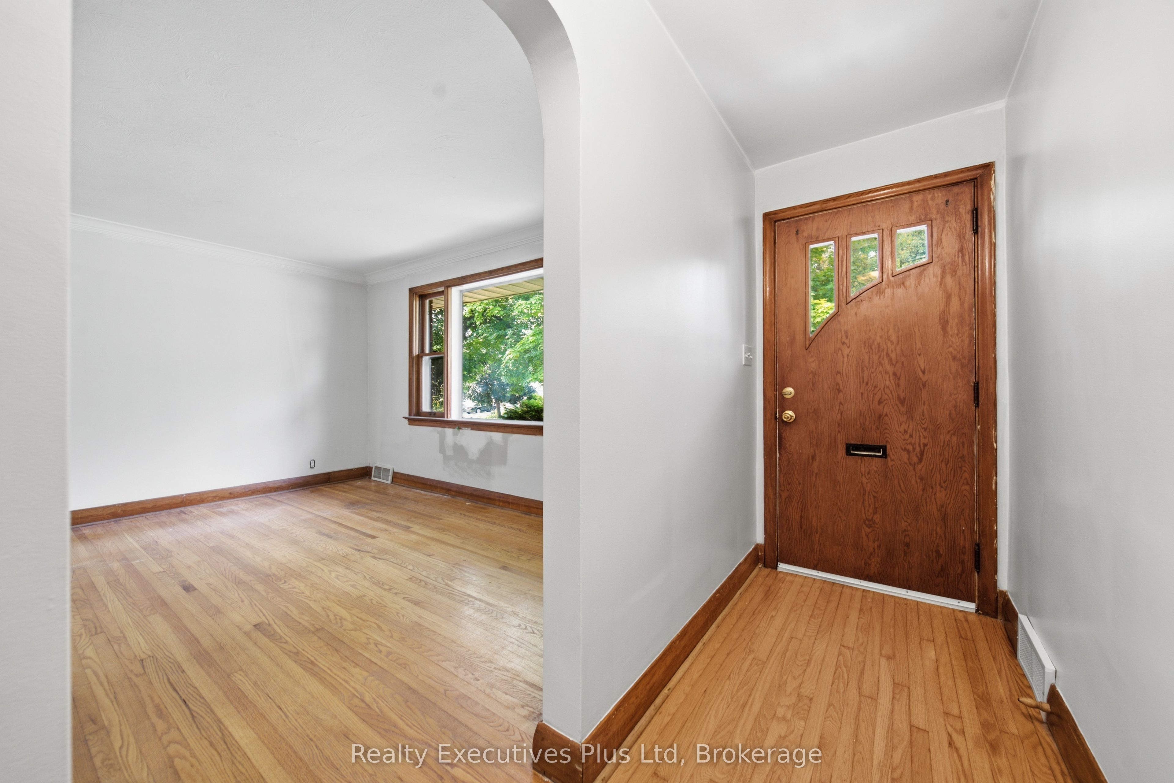 361 Metcalfe Street, Guelph, ON N1E 4Z5 photo 4