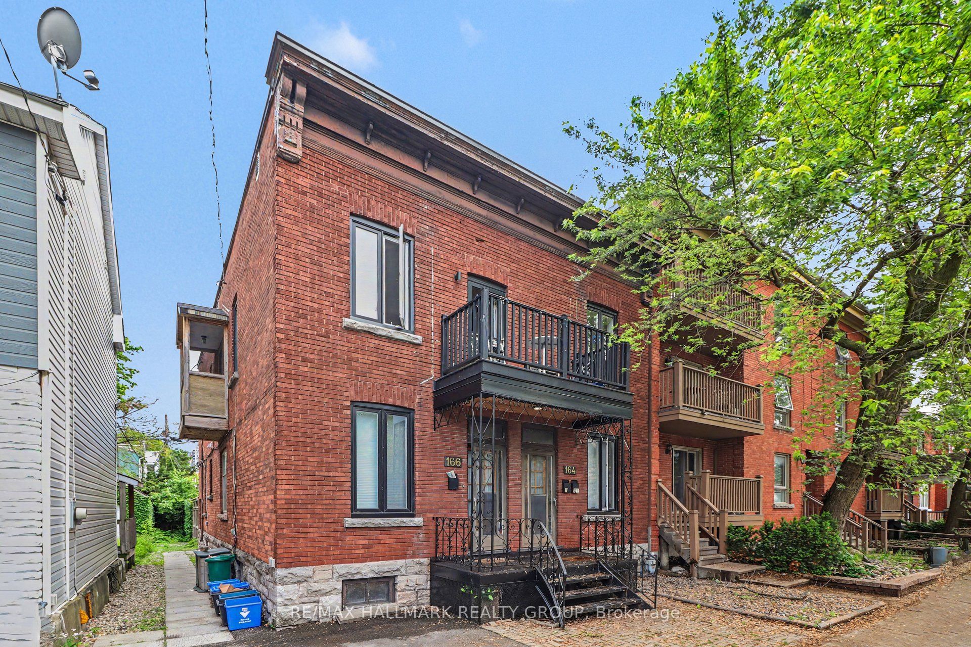164 BRUYERE Street 1, Lower Town - Sandy Hill, ON K1N 5E1 photo 2