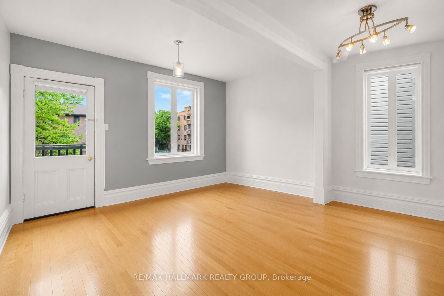 164 BRUYERE Street 1, Lower Town - Sandy Hill, ON K1N 5E1 photo 5