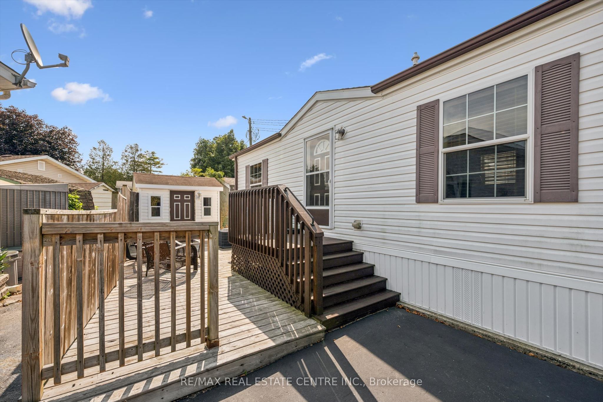 21 Trillium Beach Drive, Guelph/Eramosa, ON N0B 2J0 photo 2